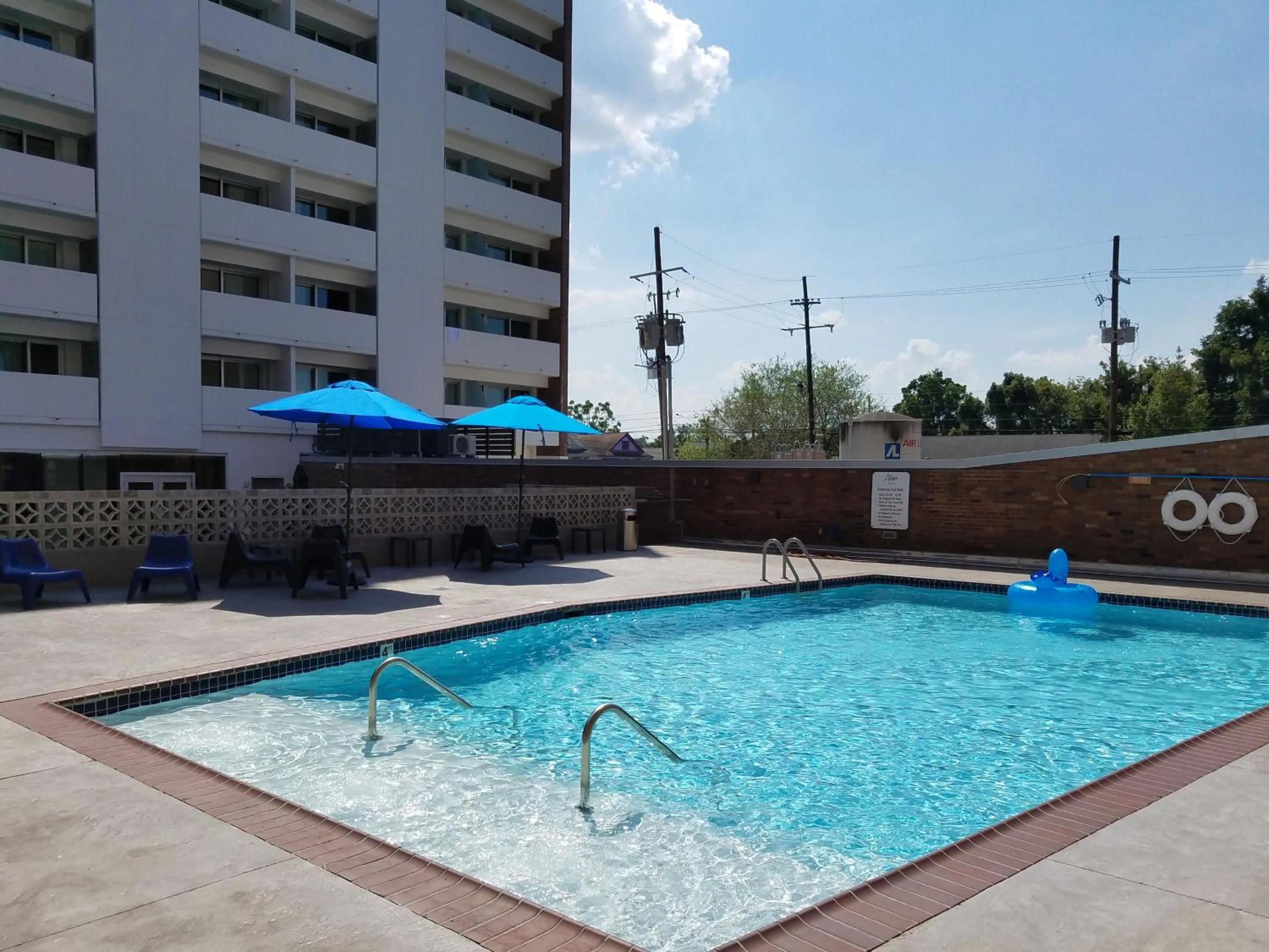 Alder Hotel Uptown New Orleans