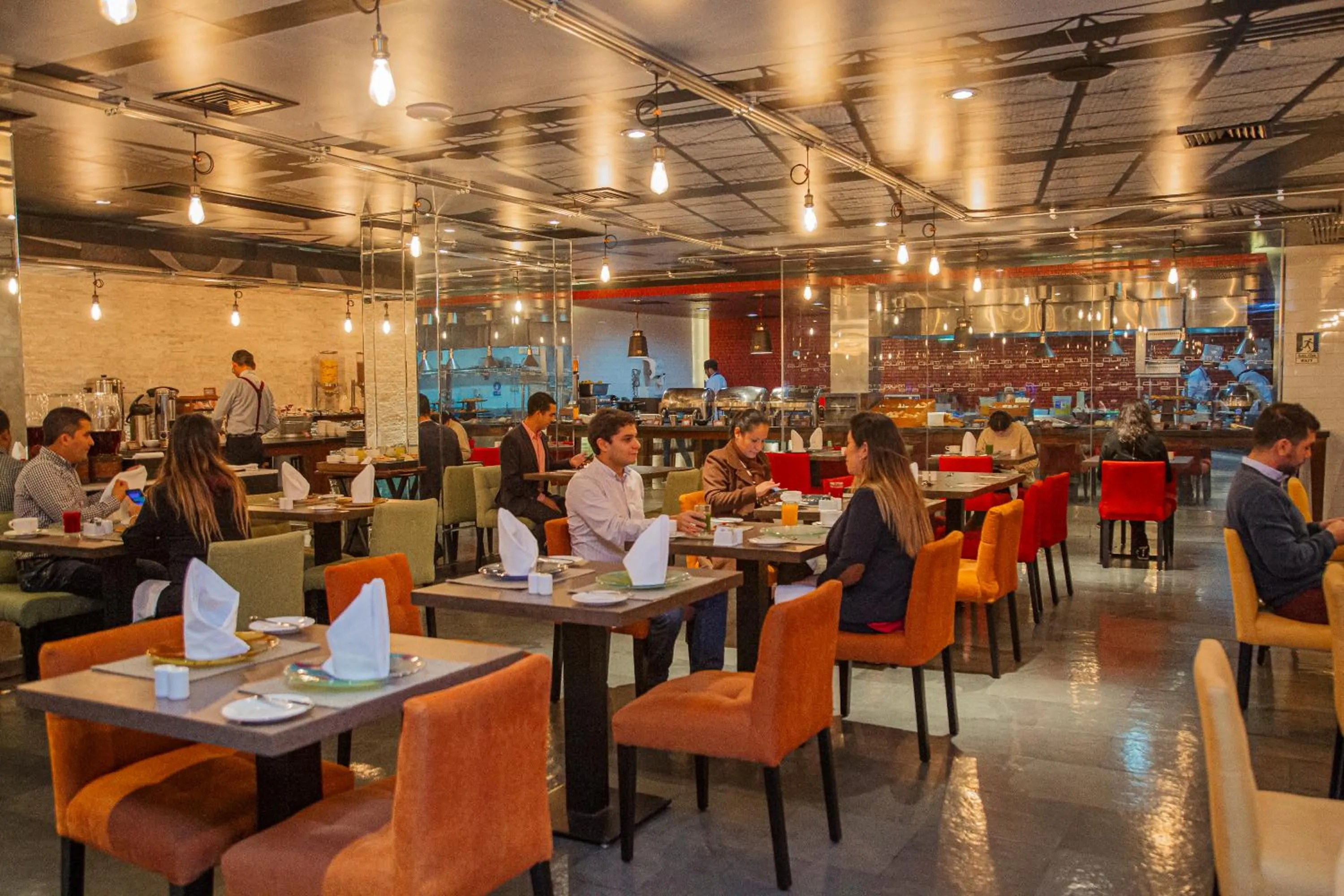 Restaurant/places to eat in BTH Hotel – Boutique Concept