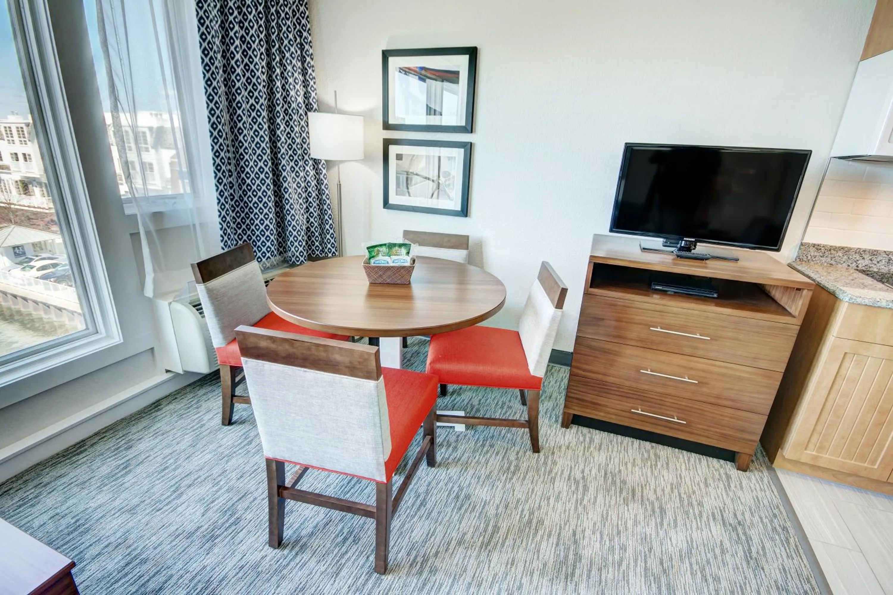 Photo of the whole room in Club Wyndham Inn on the Harbor