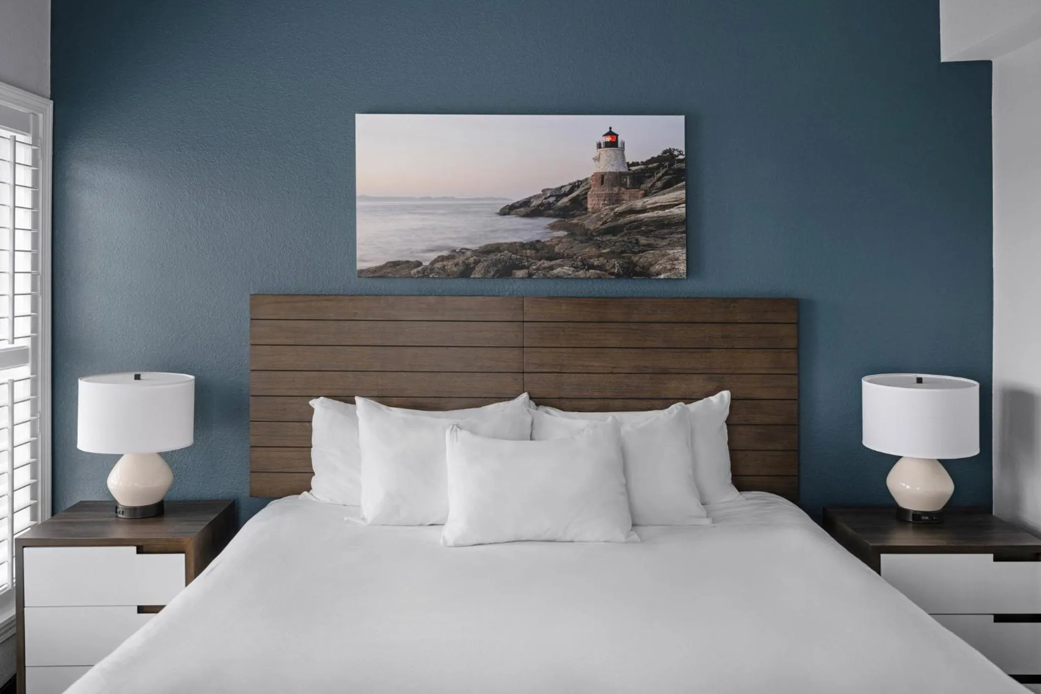 Bedroom, Bed in Club Wyndham Newport Onshore