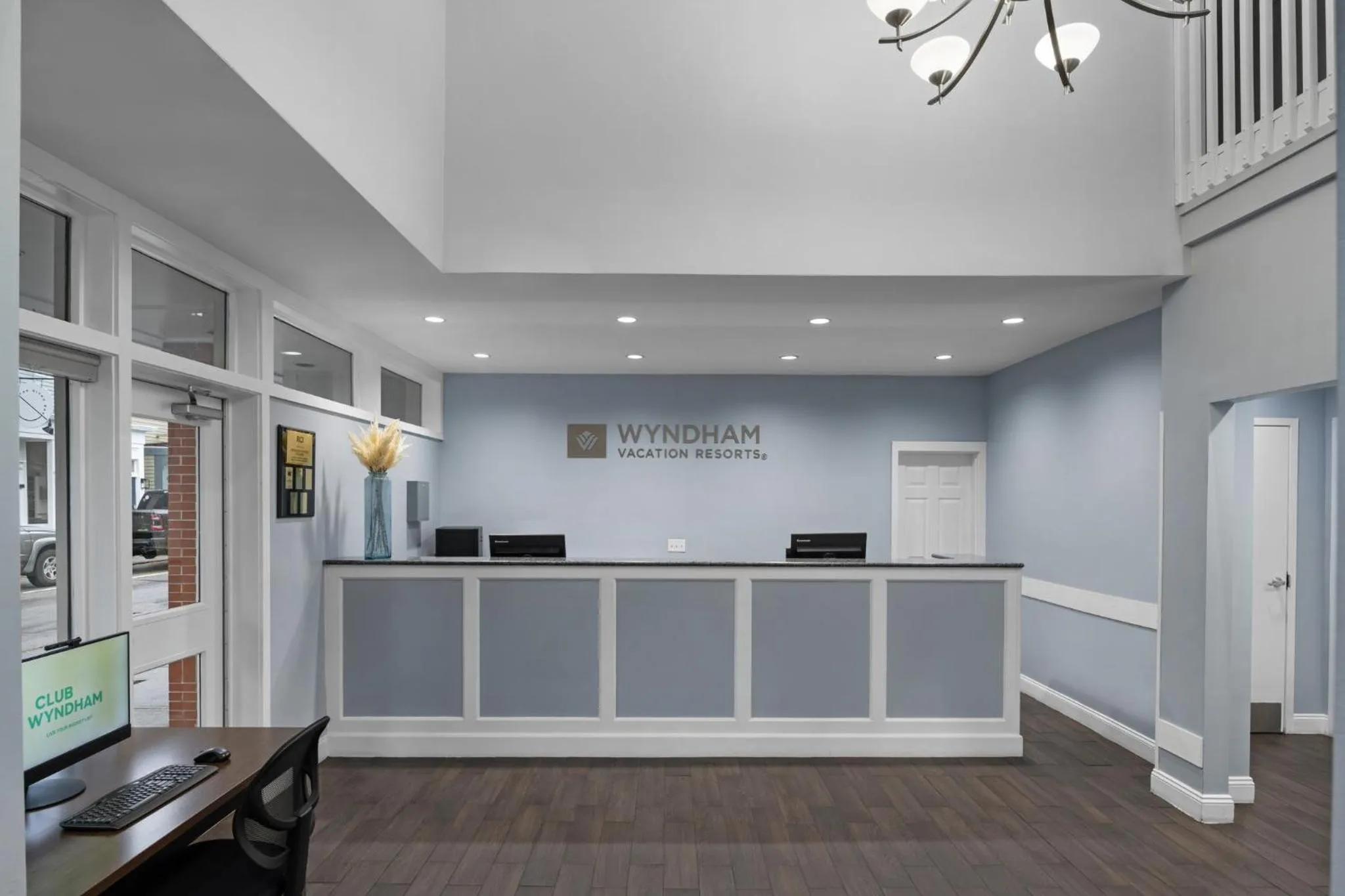 Lobby or reception in Club Wyndham Newport Onshore