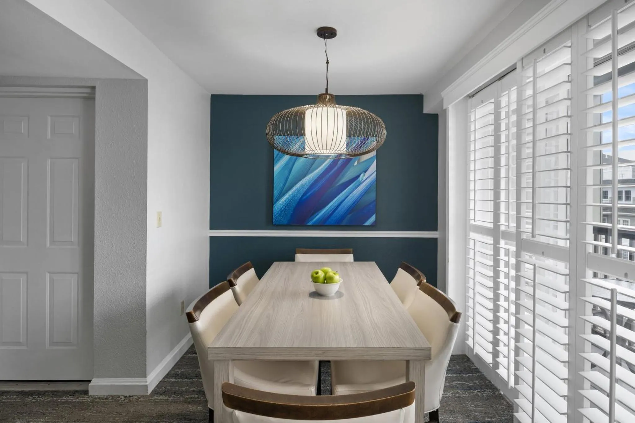 Restaurant/places to eat in Club Wyndham Newport Onshore