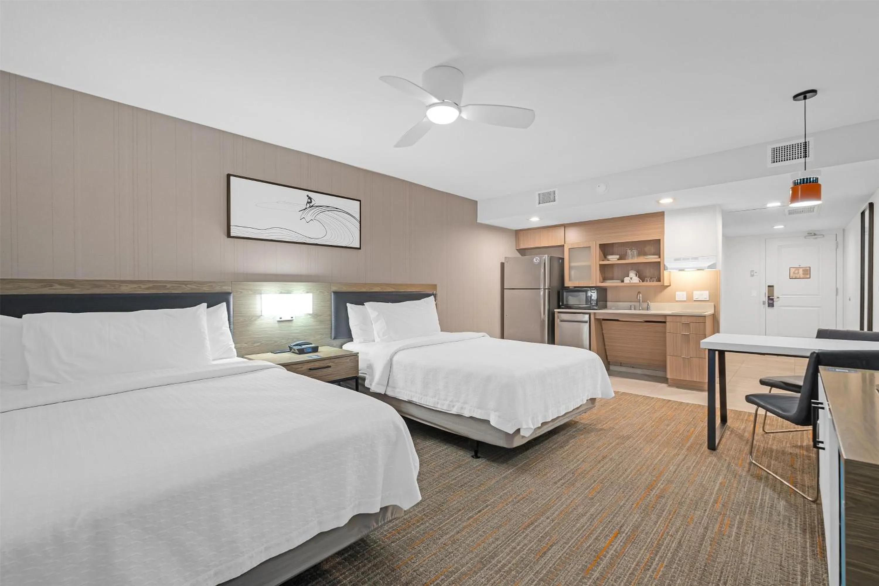 Kitchen or kitchenette, Bed in Homewood Suites By Hilton San Diego Central