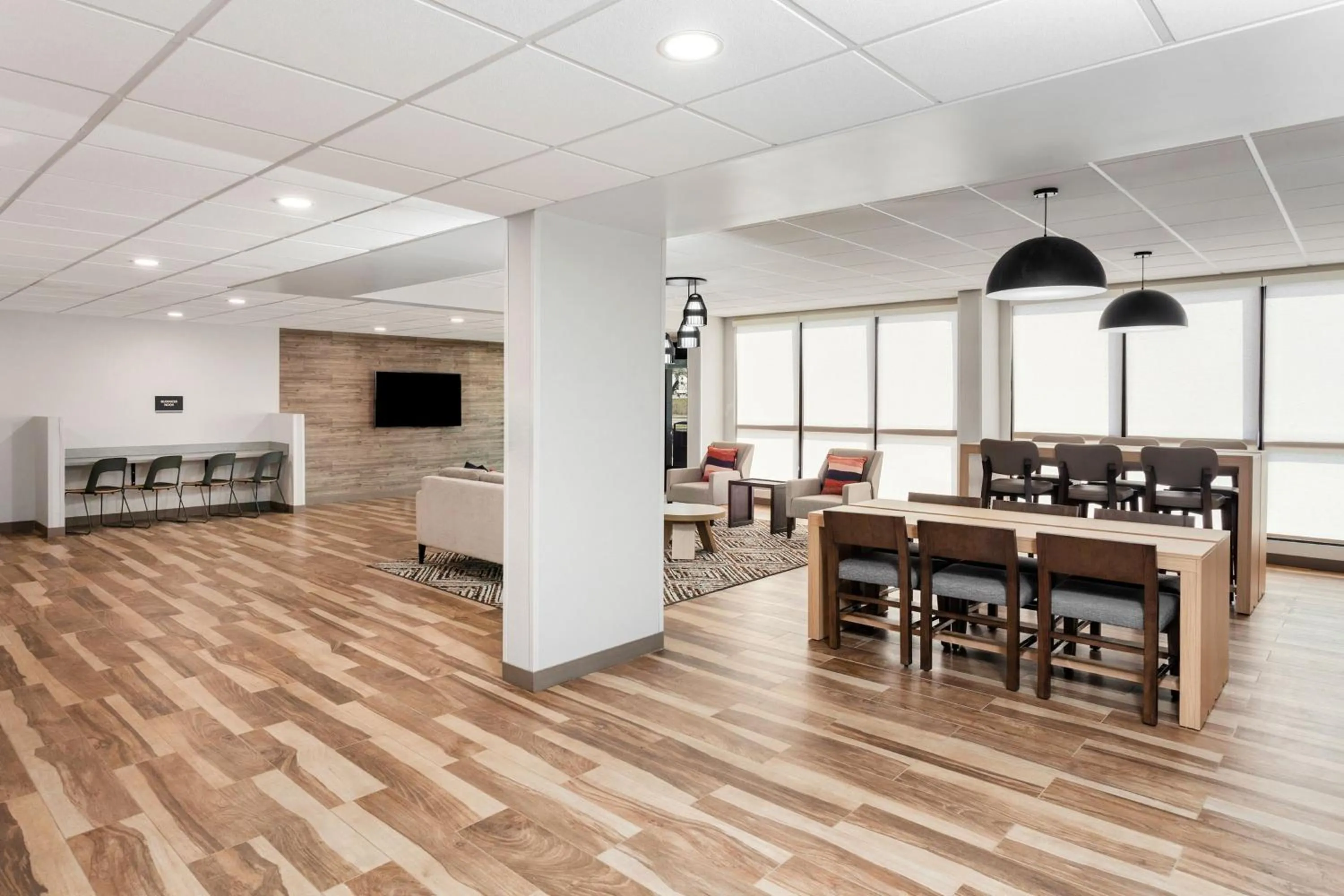 Property building in Candlewood Suites Columbus North - Worthington by IHG