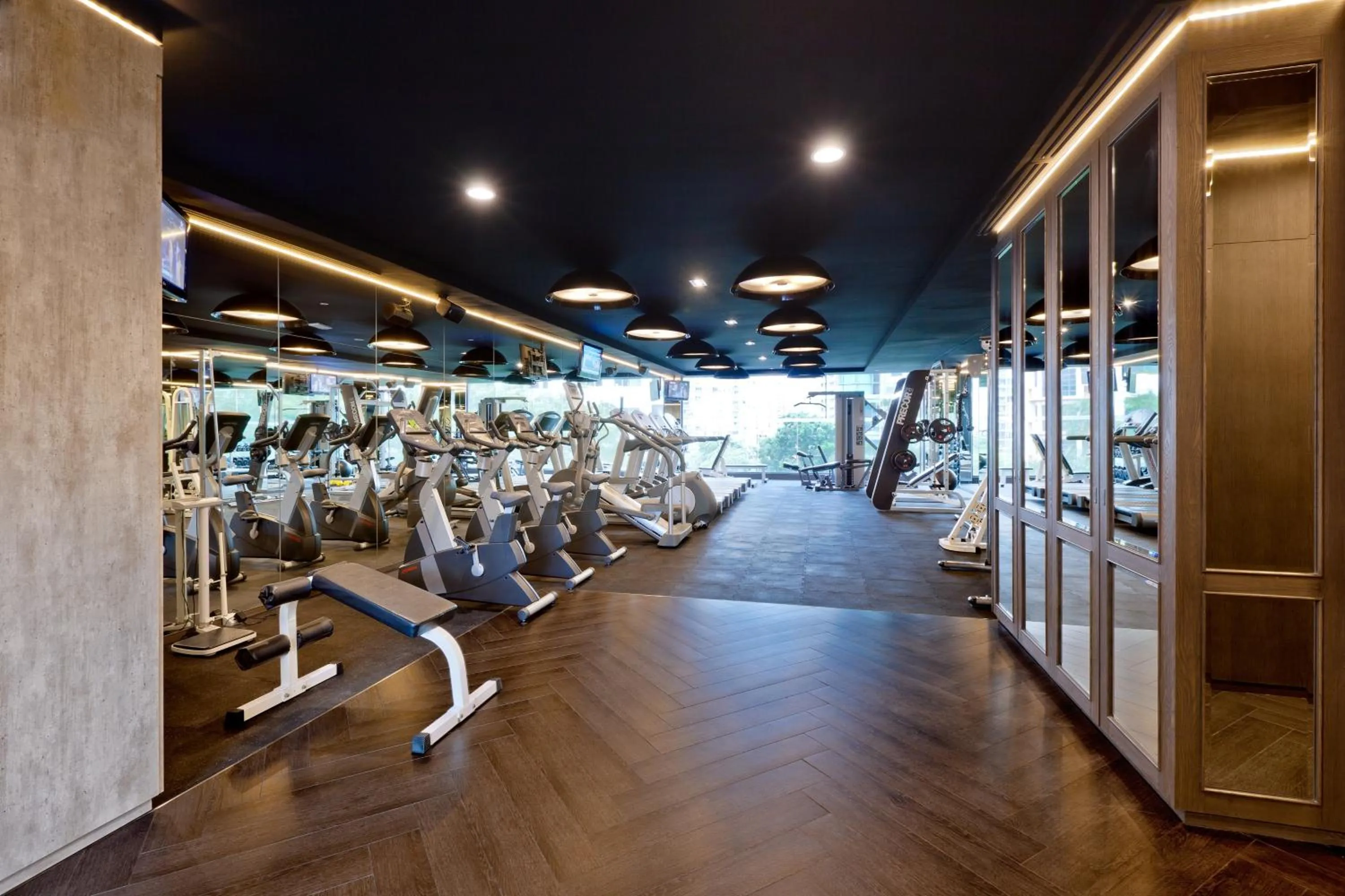 Fitness centre/facilities in Grand Mercure Singapore Roxy