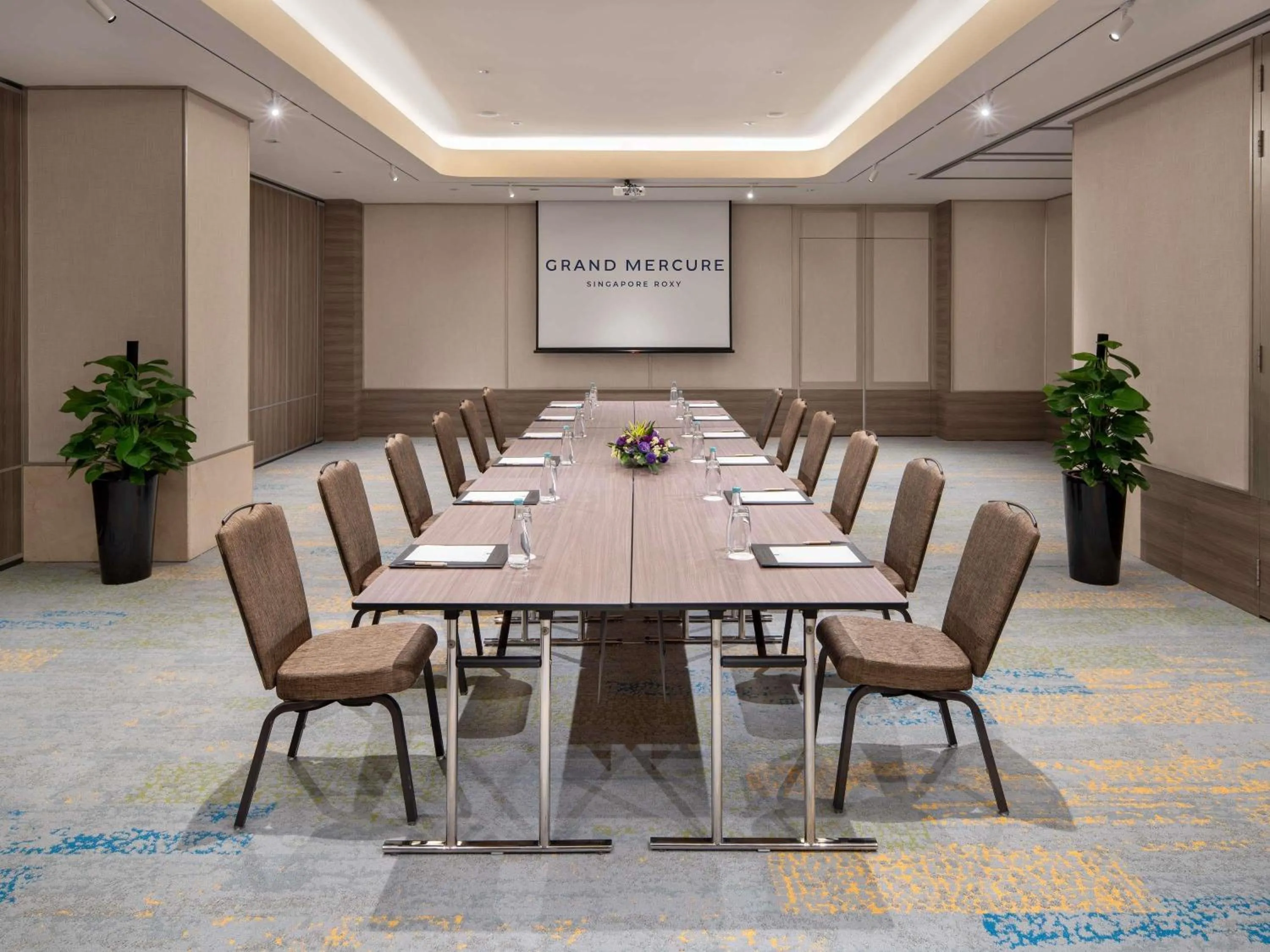 Meeting/conference room in Grand Mercure Singapore Roxy