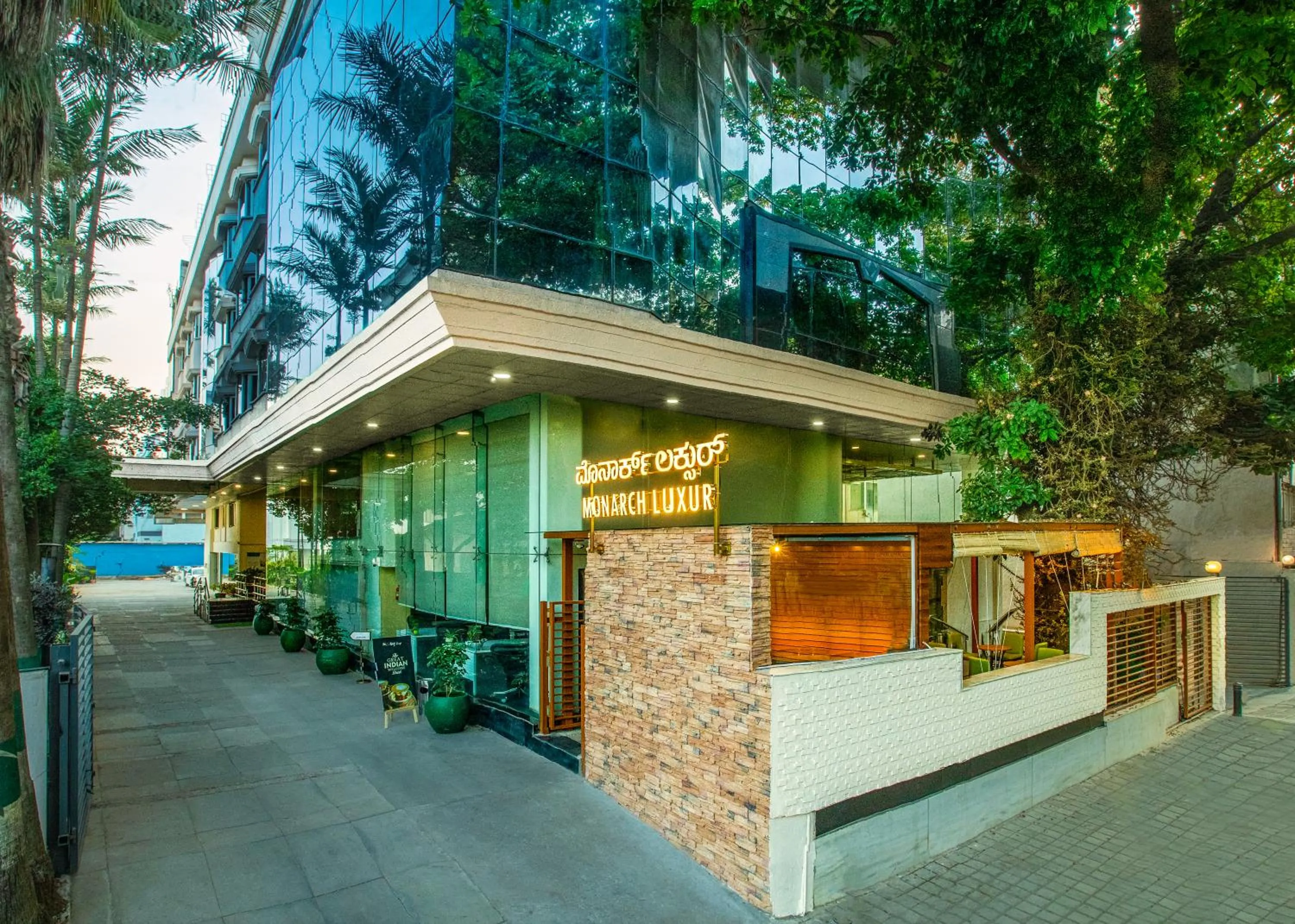 Property building in Monarch Luxur - Infantry Road