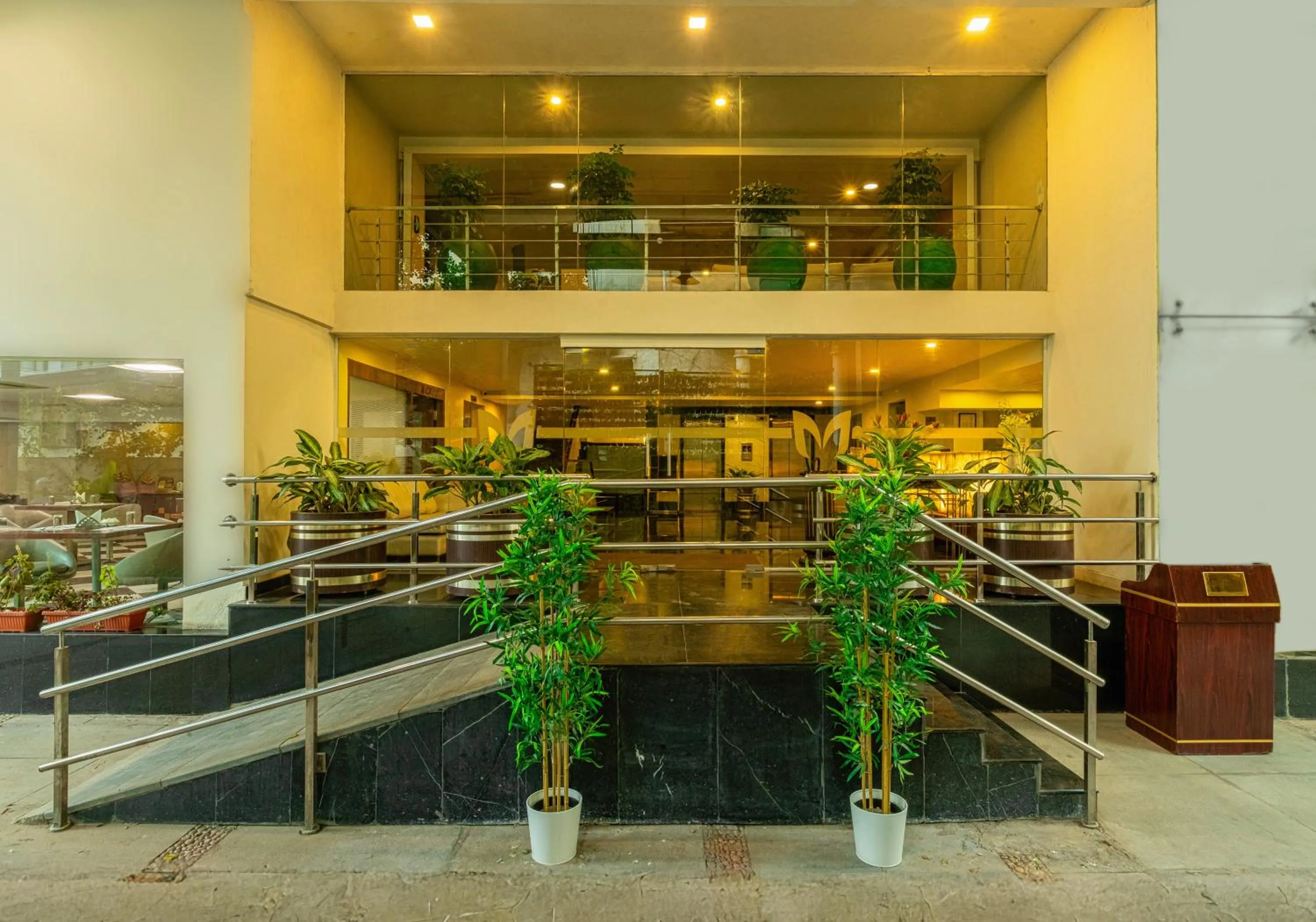 Facade/entrance in Monarch Luxur - Infantry Road