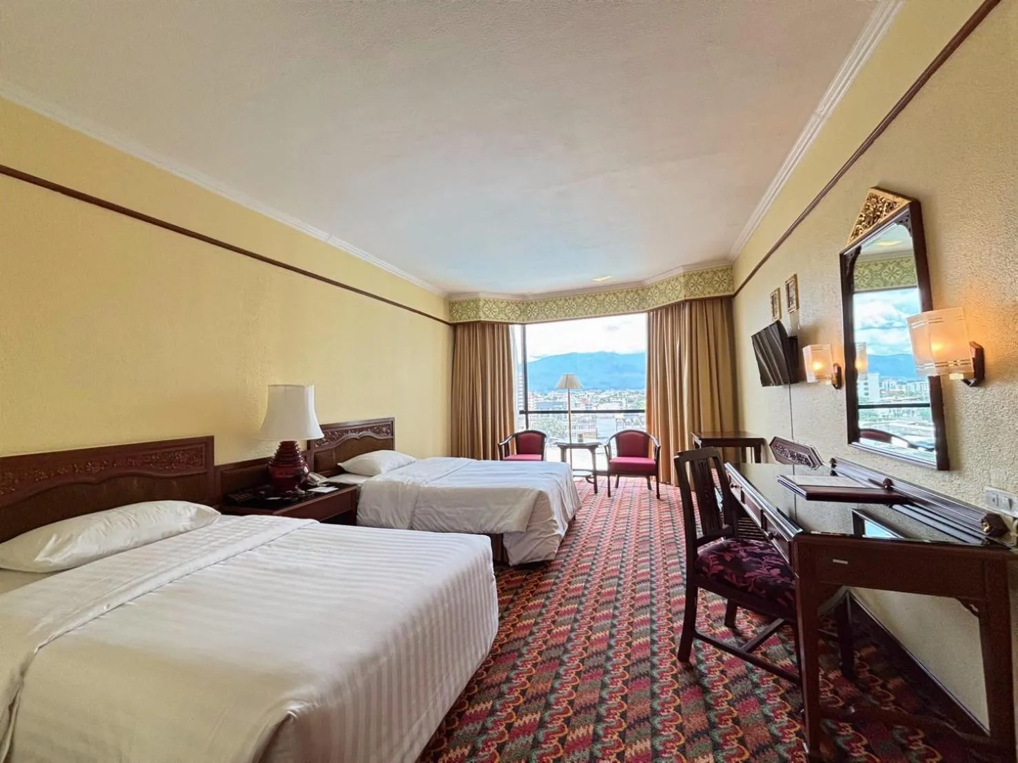 Bedroom, Bed in The Empress Hotel