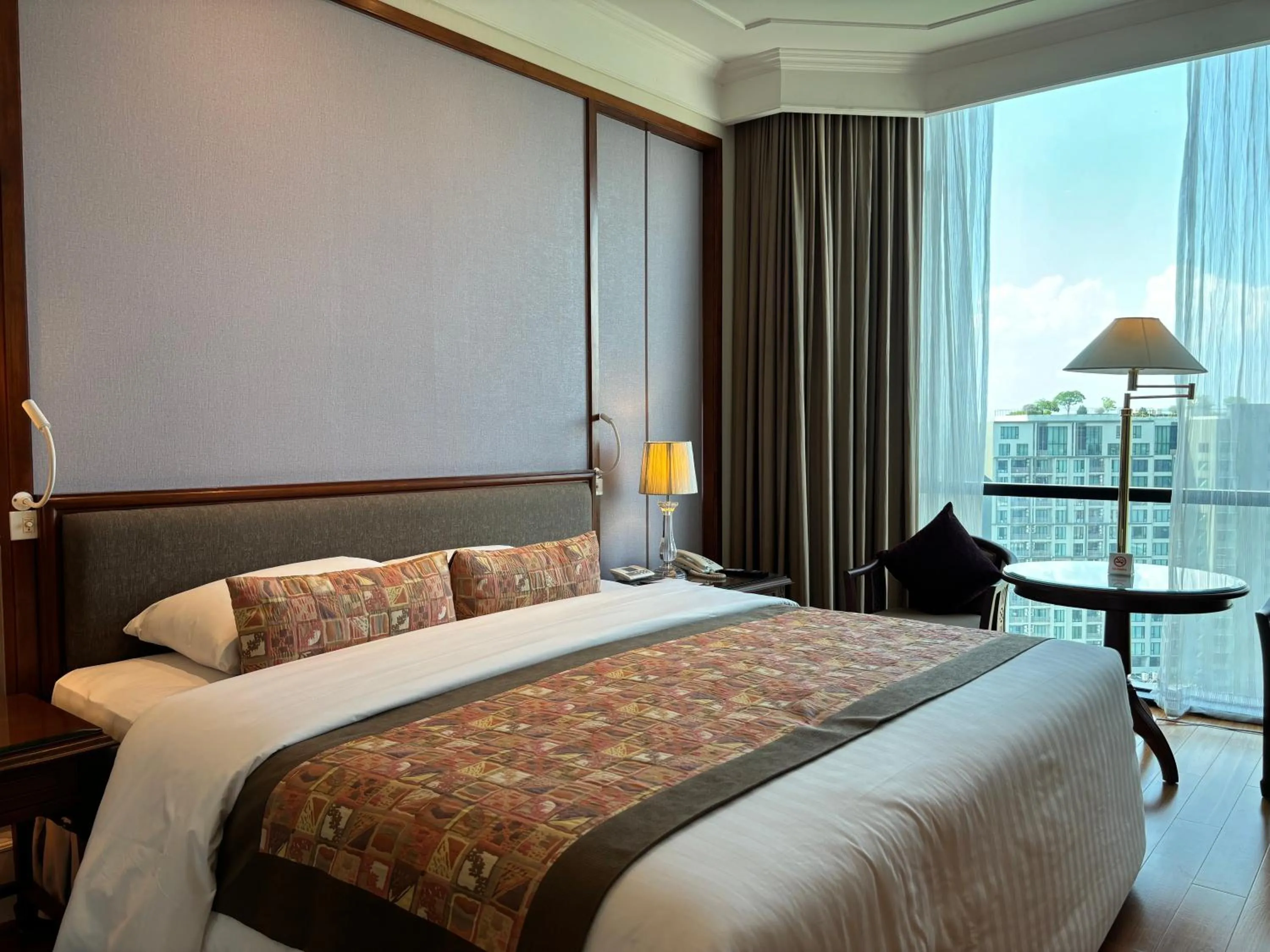 Bedroom, Bed in The Empress Hotel