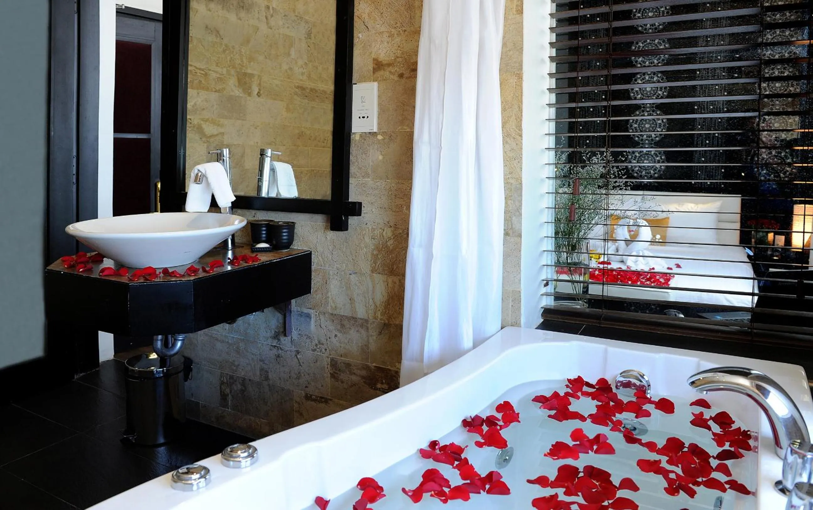 Toilet, Bed in Orchid Hotel