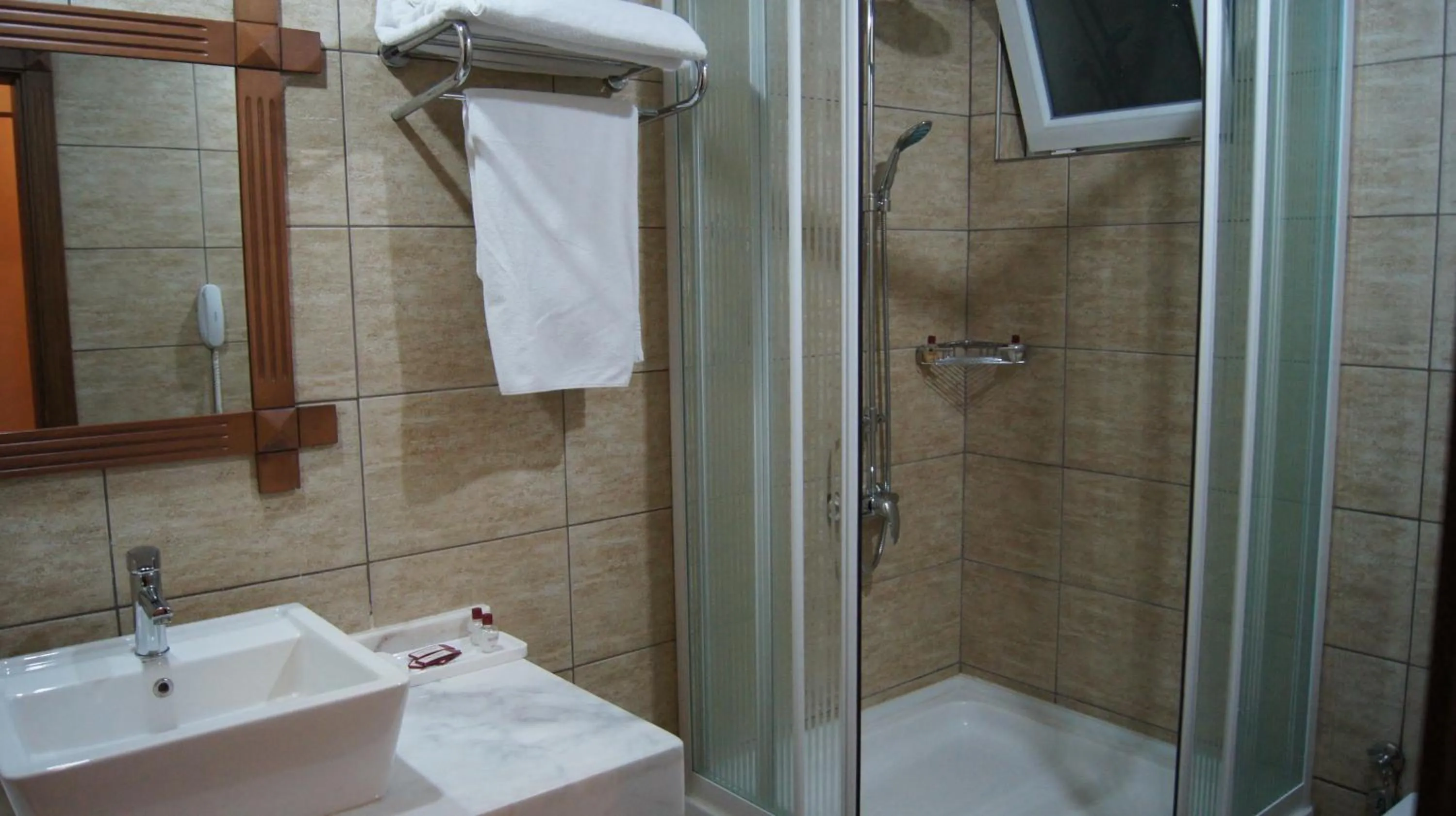 Bathroom in Elit Palas Hotel