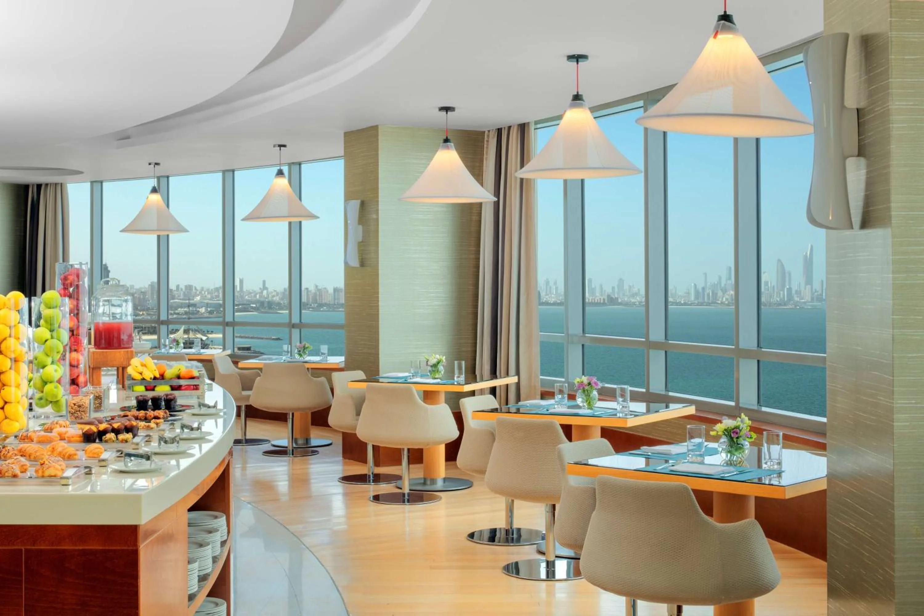 Lounge or bar in Symphony Style Hotel Kuwait