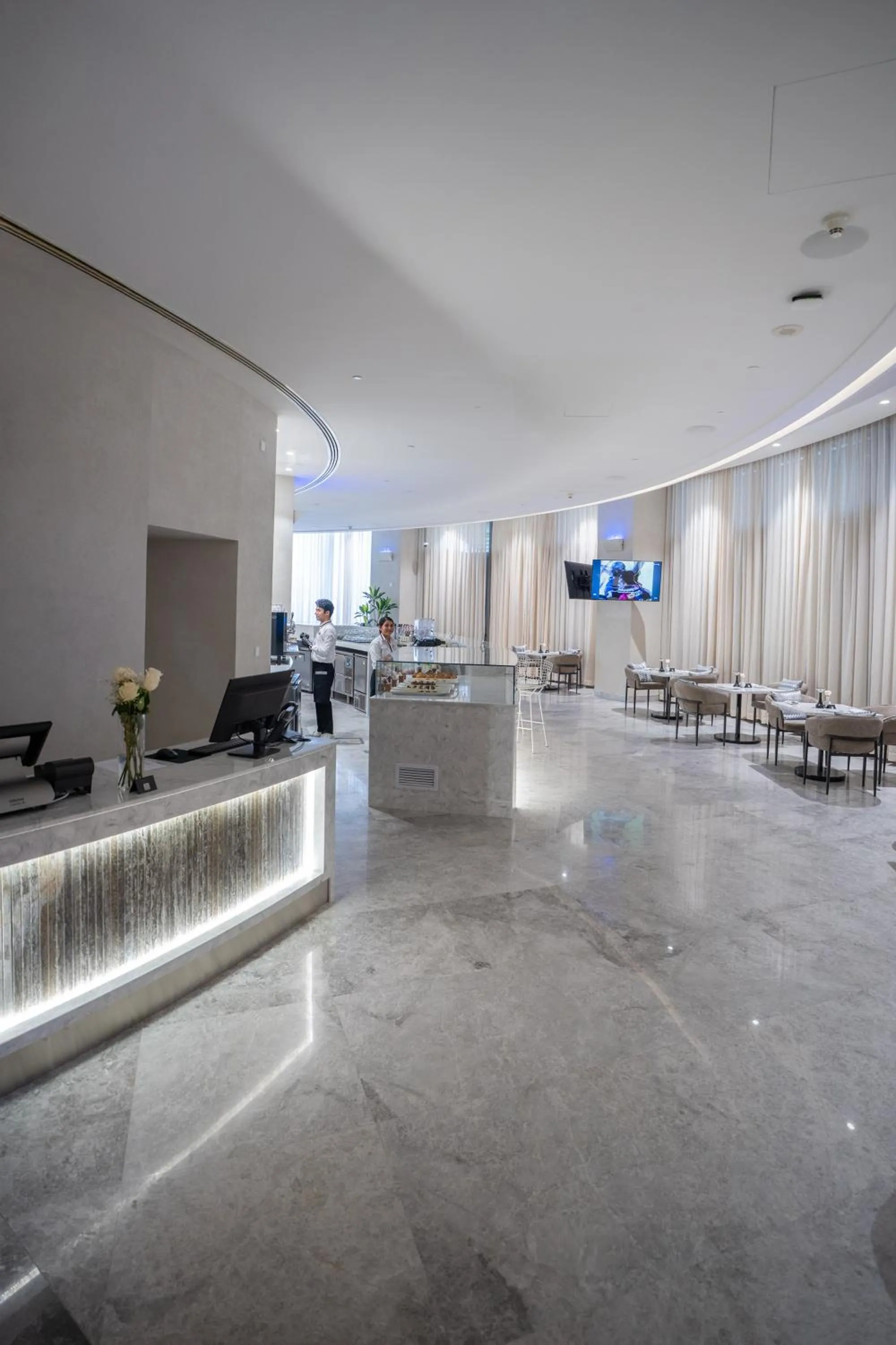 Restaurant/places to eat in Symphony Style Hotel Kuwait