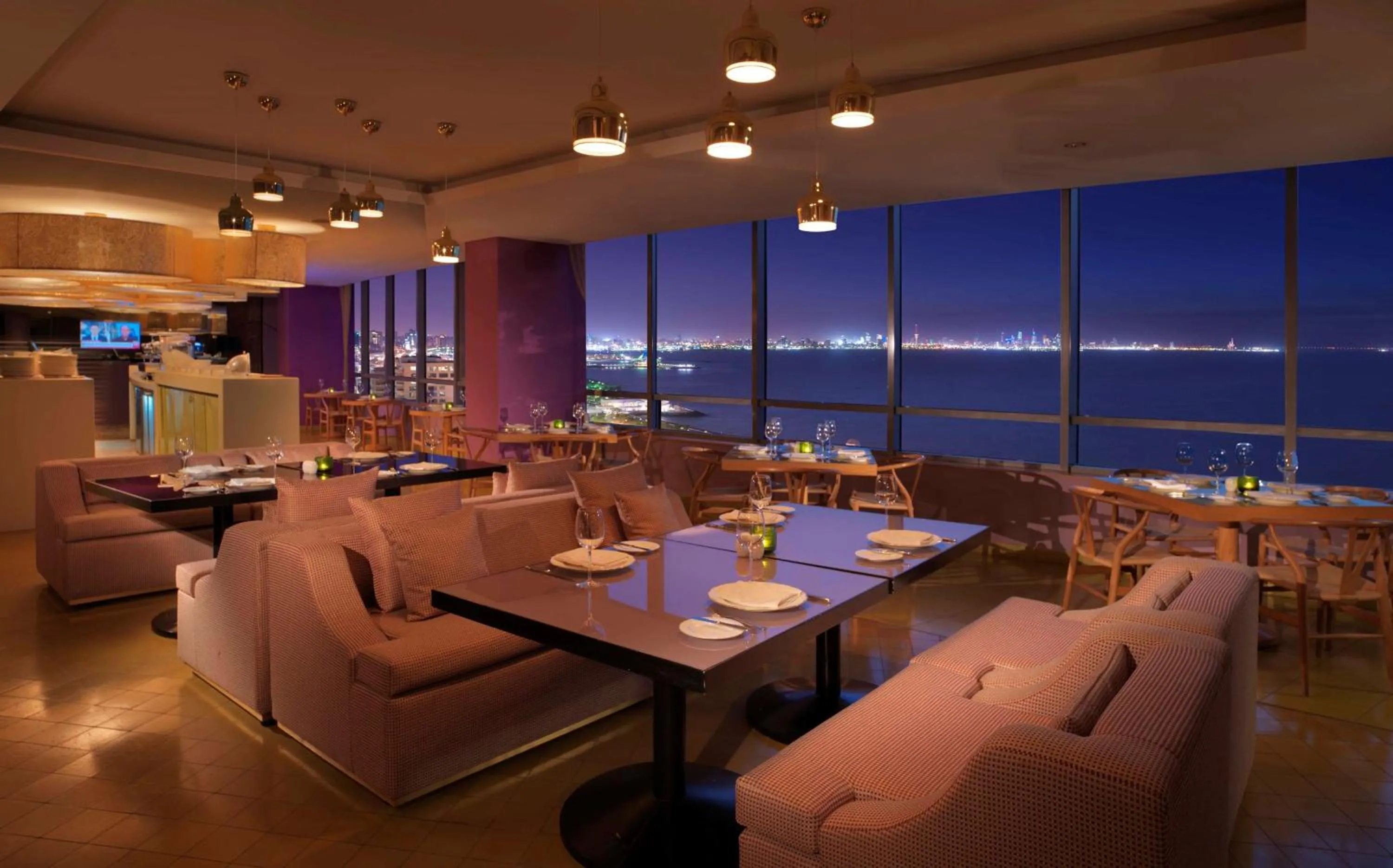 Restaurant/places to eat in Symphony Style Hotel Kuwait