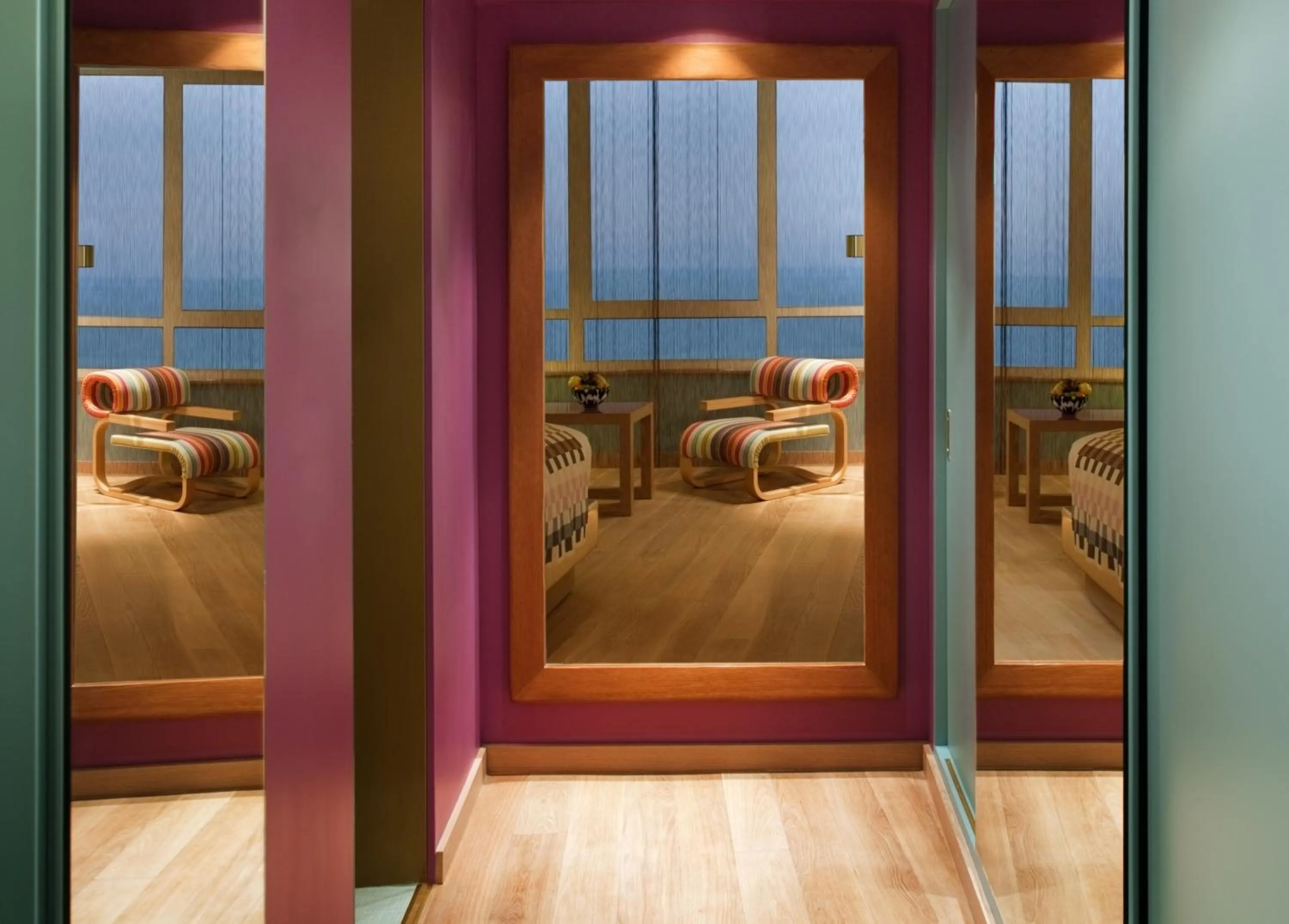 Bedroom, Bed in Symphony Style Hotel Kuwait