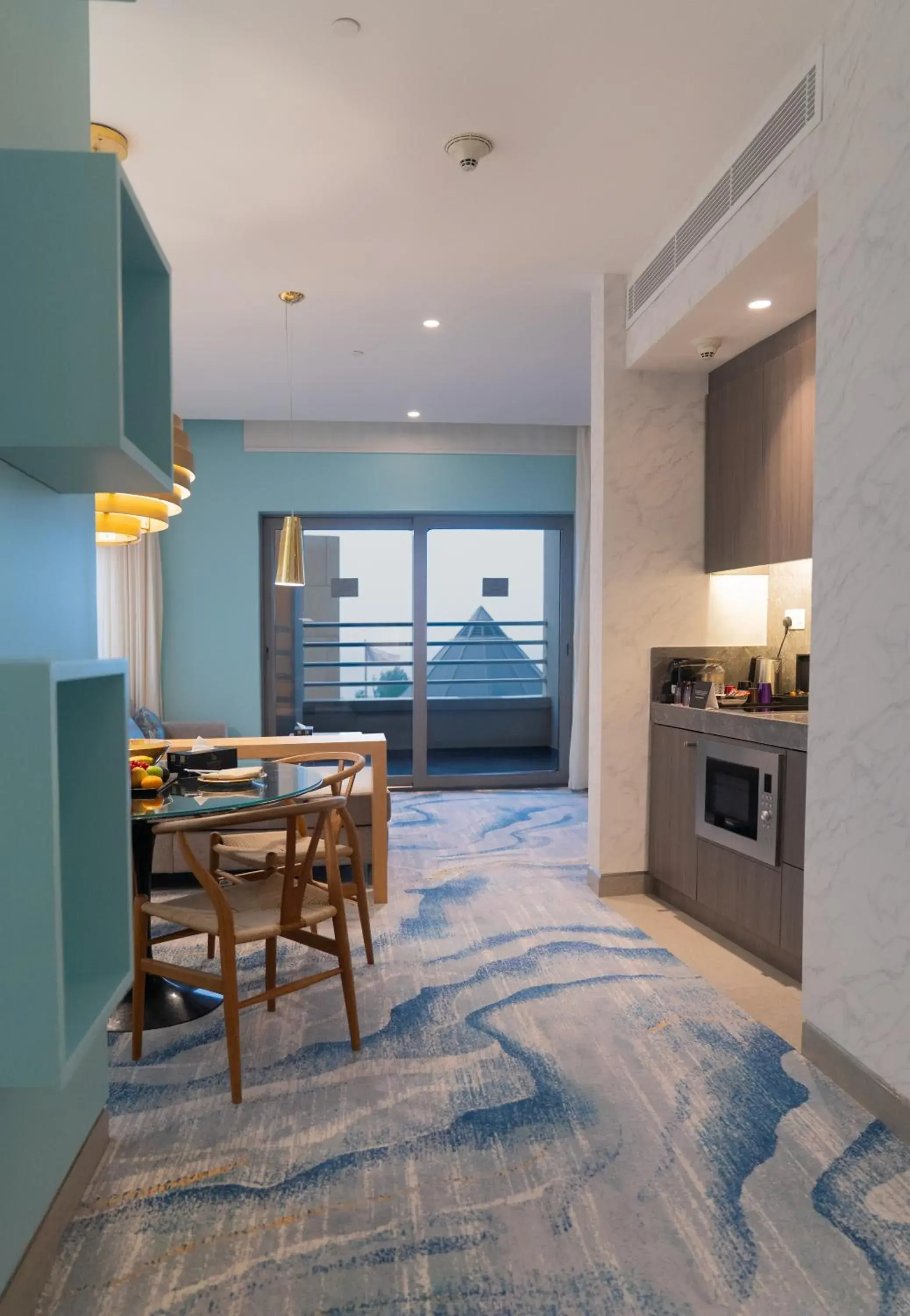 Premium Grand Suite with Symphony Lounge Access in Symphony Style Hotel Kuwait Premium Grand Suite with Symphony Lounge Access in Symphony Style Hotel Kuwait