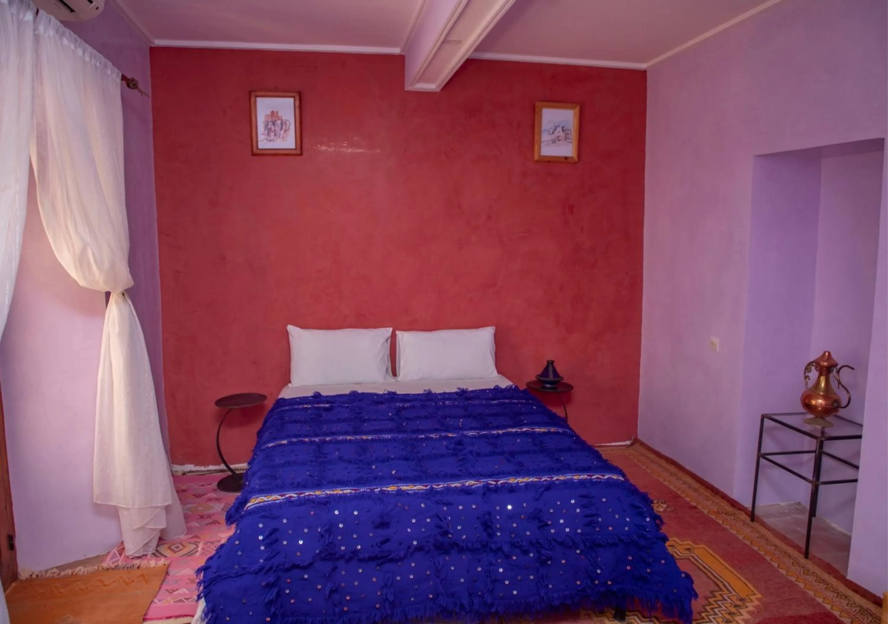 Photo of the whole room, Bed in Bassatine Skoura