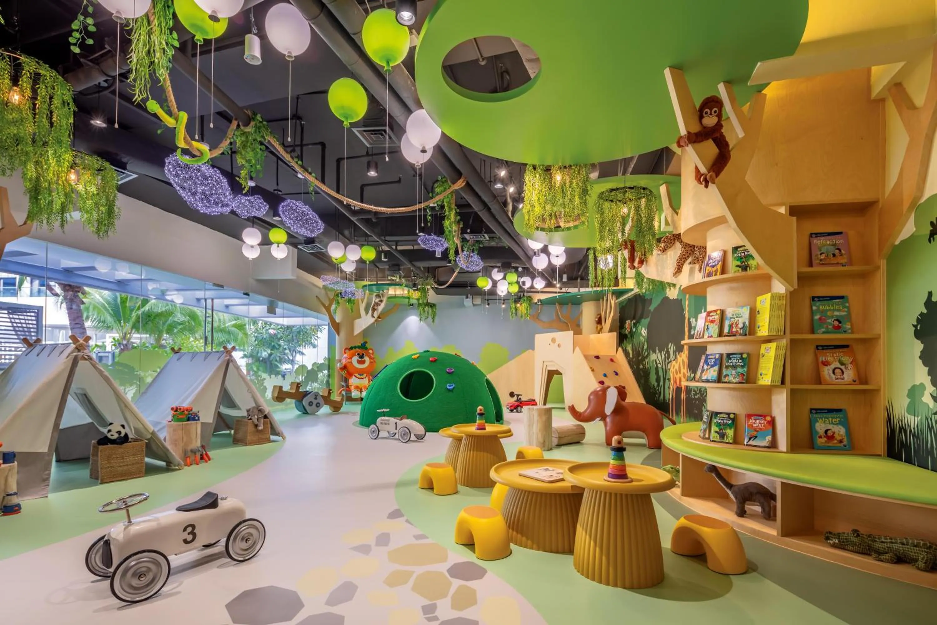 Children play ground in Pan Pacific Singapore