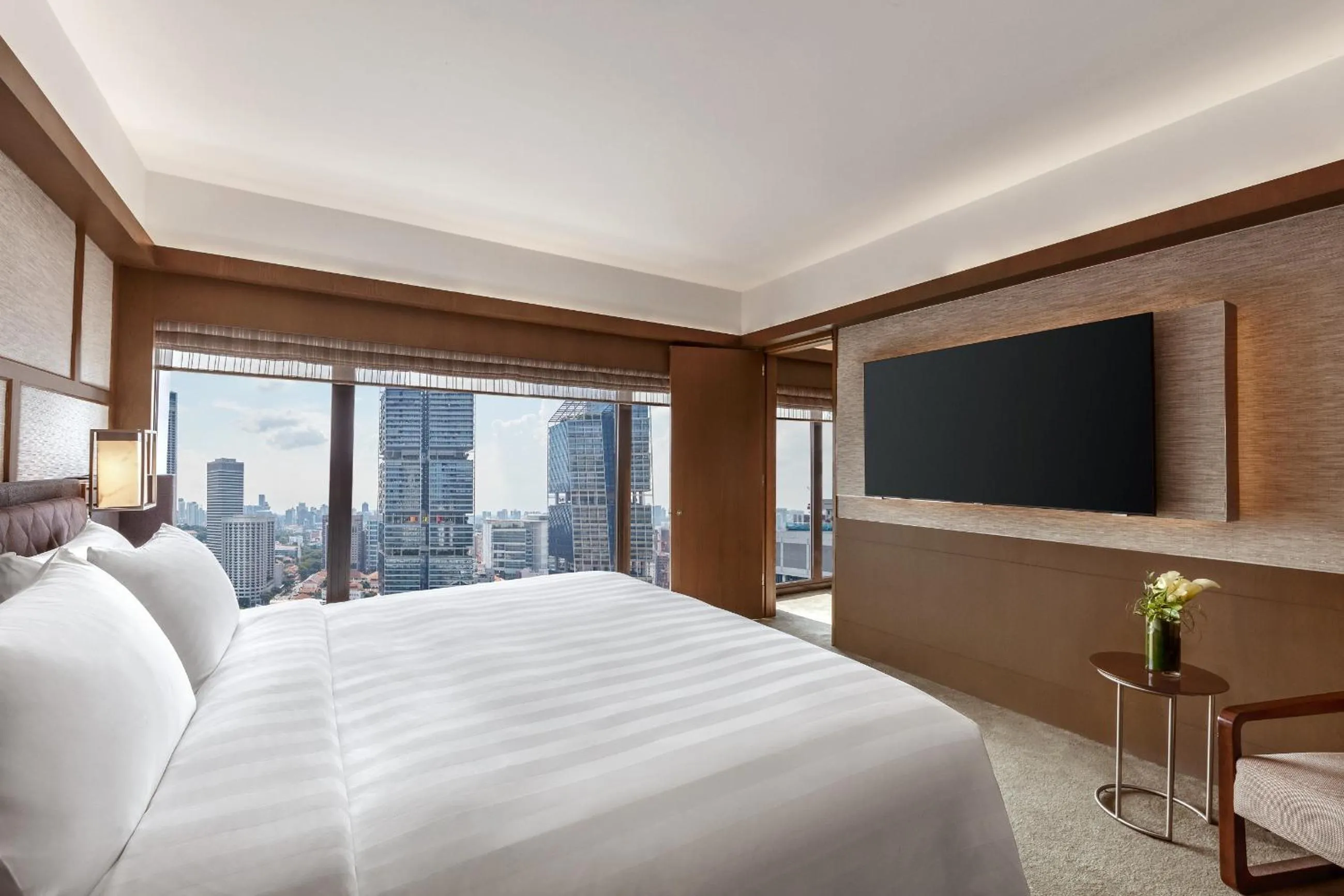 Bedroom, Bed in Pan Pacific Singapore