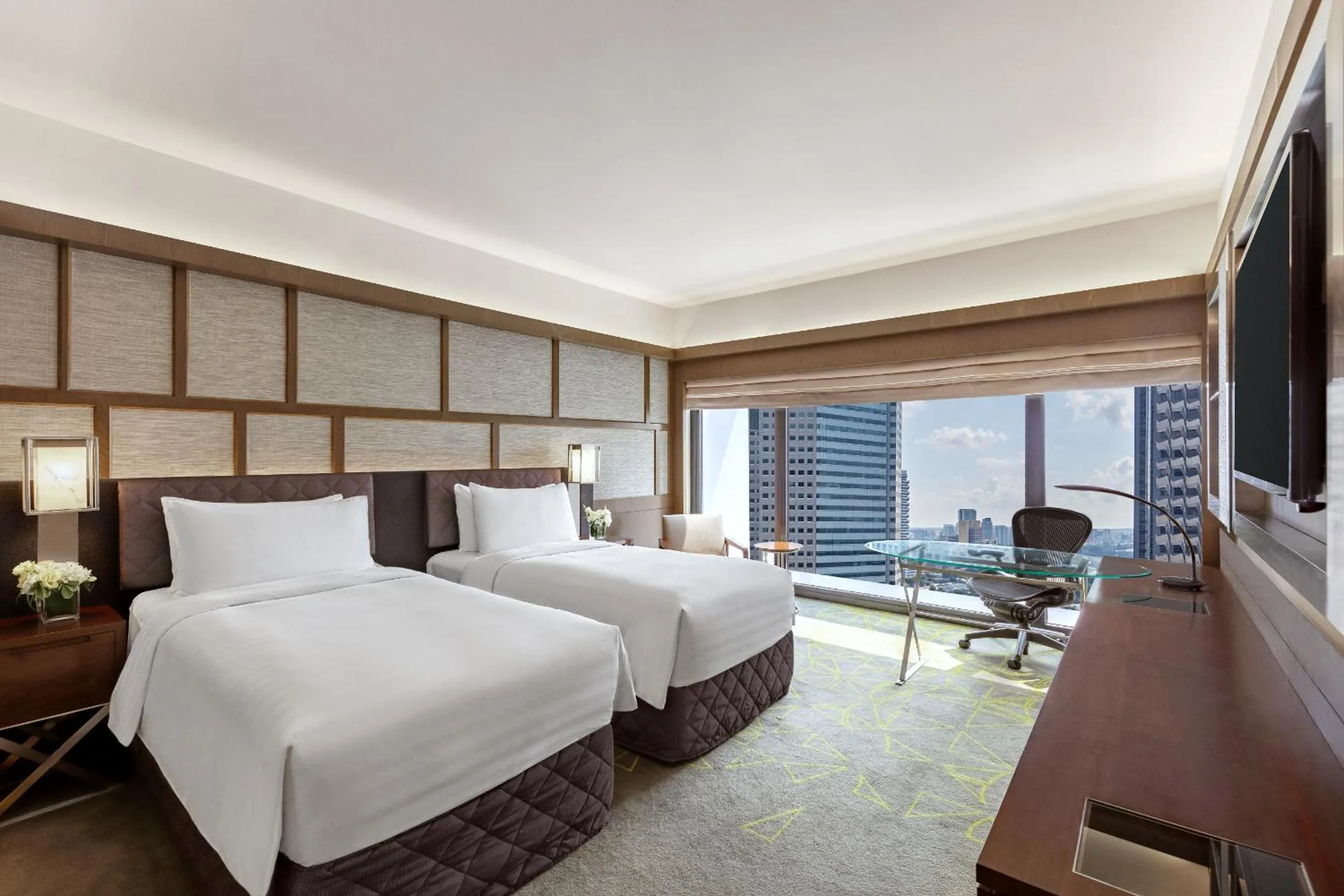 Bed in Pan Pacific Singapore