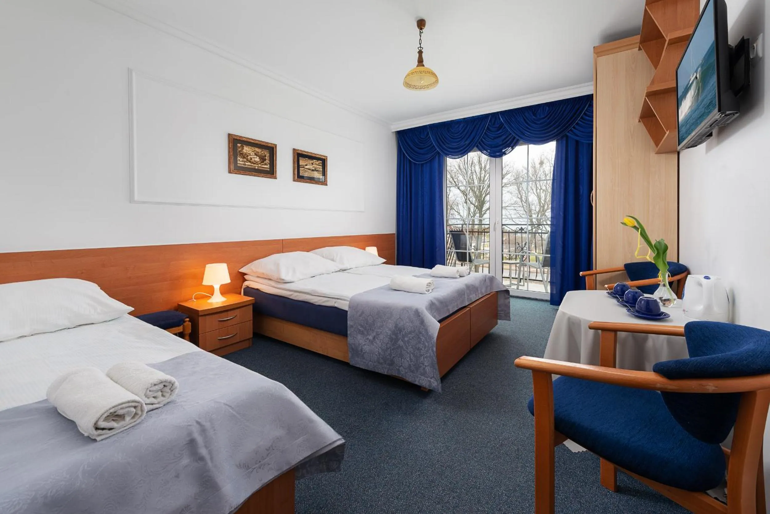 Photo of the whole room in Willa Dalia