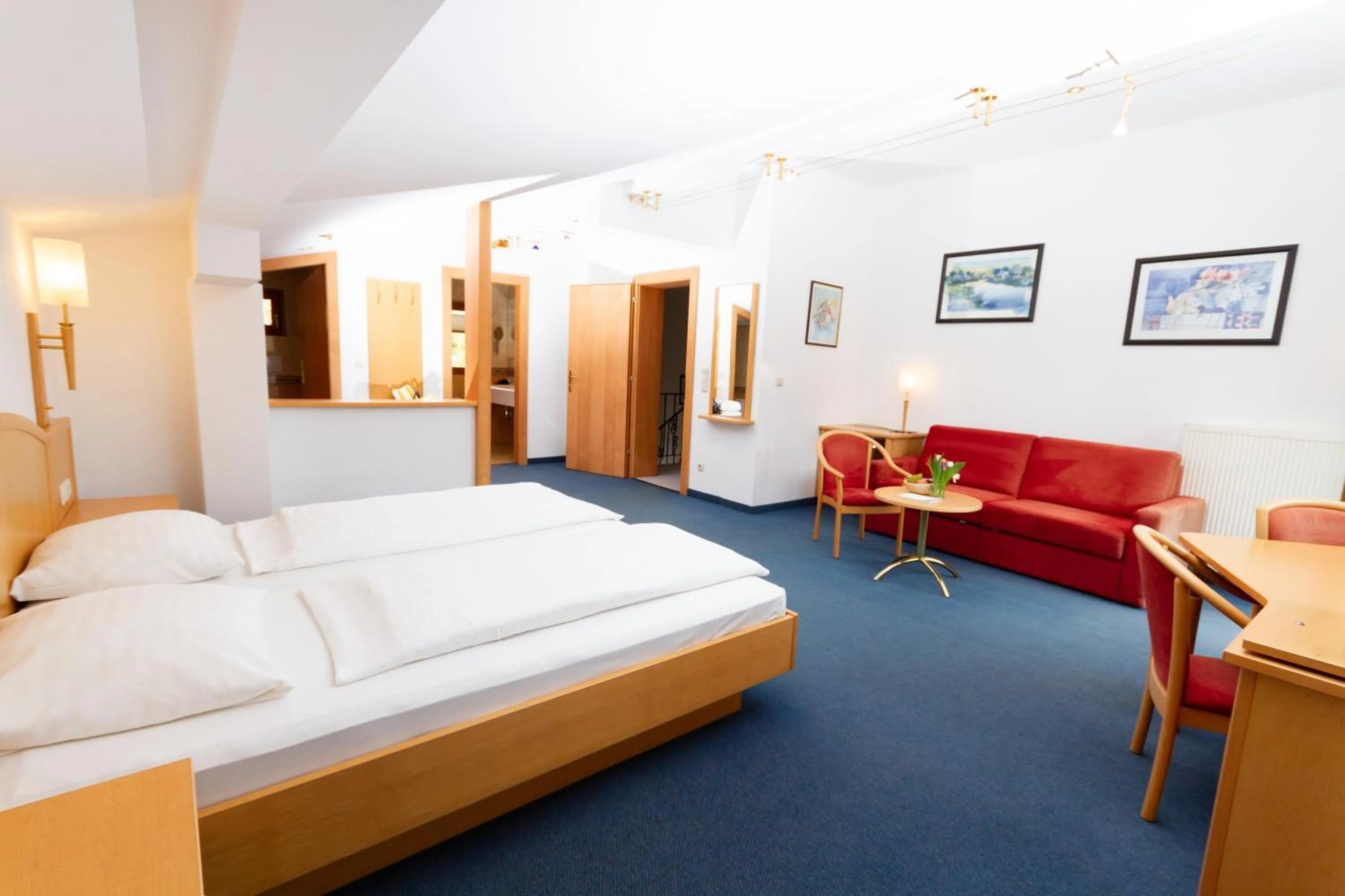 Bed in Bruggerhof - Camping, Restaurant, Hotel