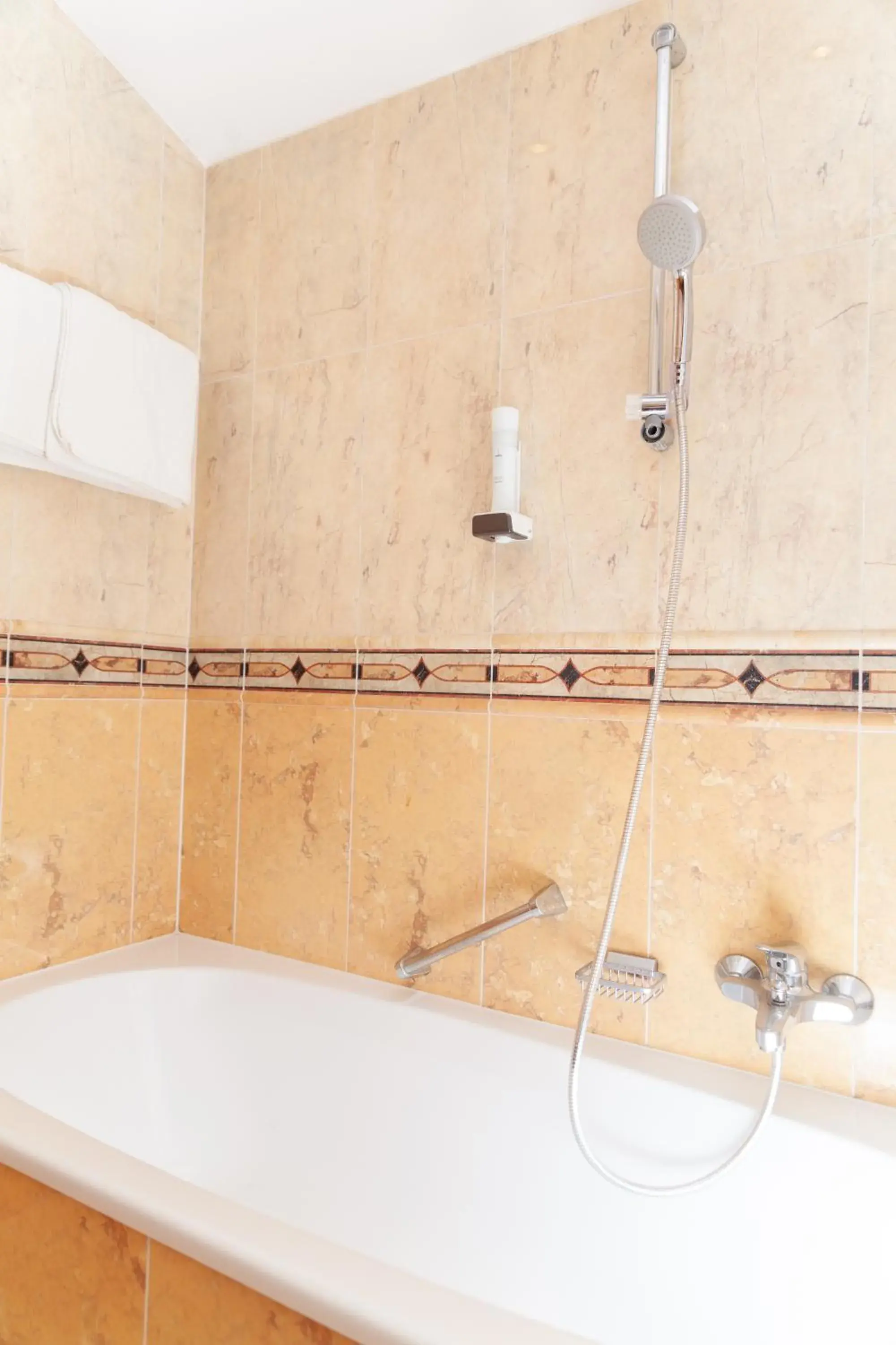 Economy Double Room - single occupancy in Bruggerhof - Camping, Restaurant, Hotel Economy Double Room - single occupancy in Bruggerhof - Camping, Restaurant, Hotel