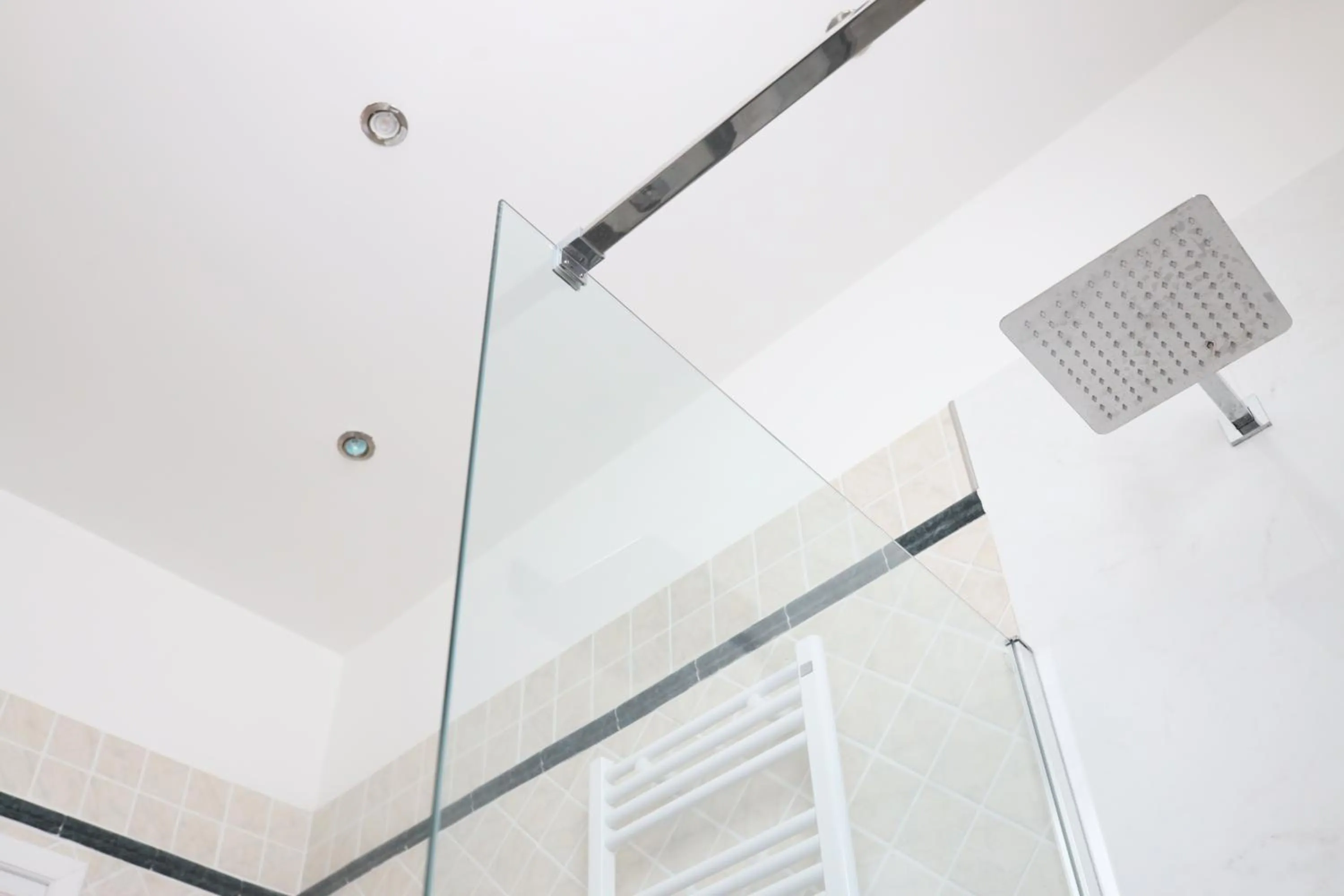 Shower in Tenuta Monacelli Lecce