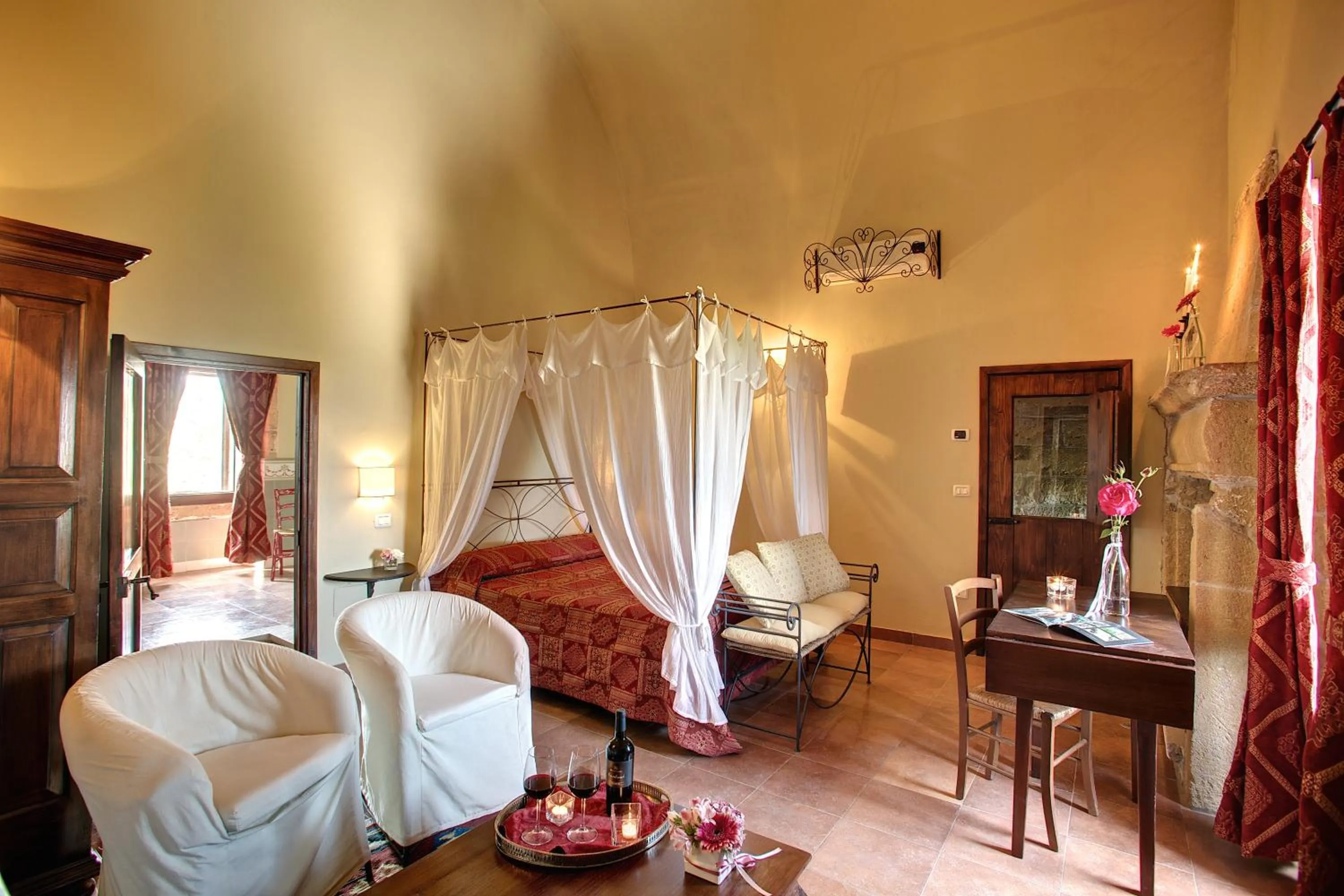 Photo of the whole room, Bed in Tenuta Monacelli Lecce