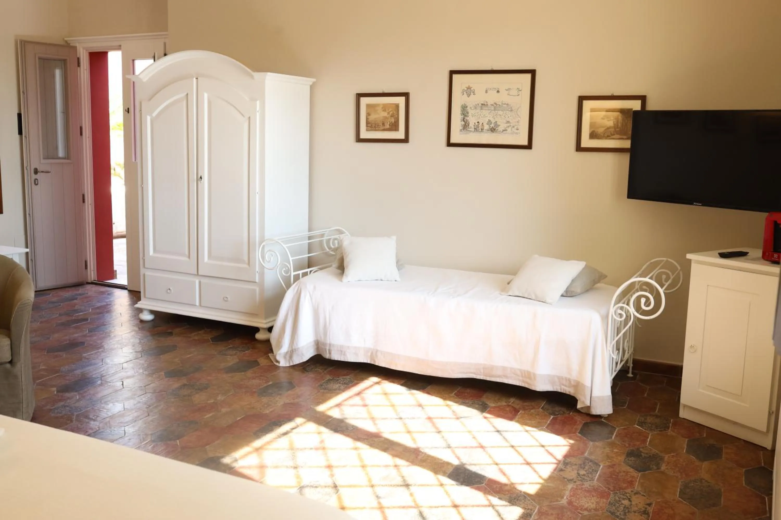 Photo of the whole room, Bed in Tenuta Monacelli Lecce