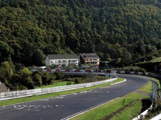Property building in Hotel an der Nordschleife