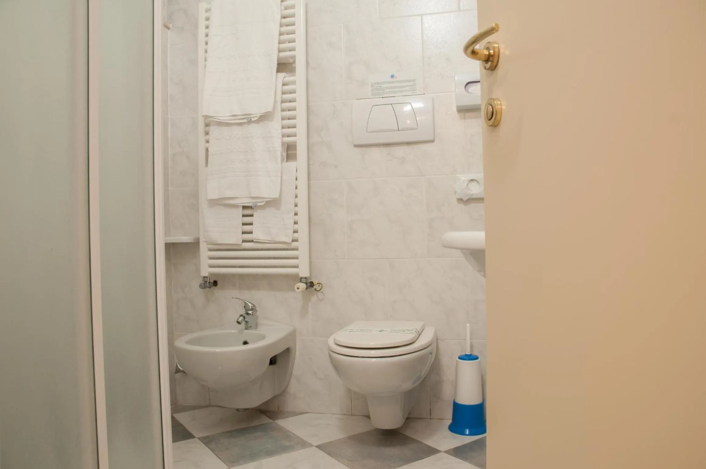 Shower in Borgo Romantica - Resort & Spa