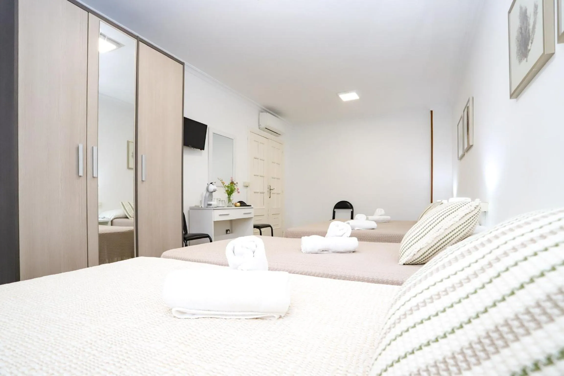 Bed in Pensión As Burgas