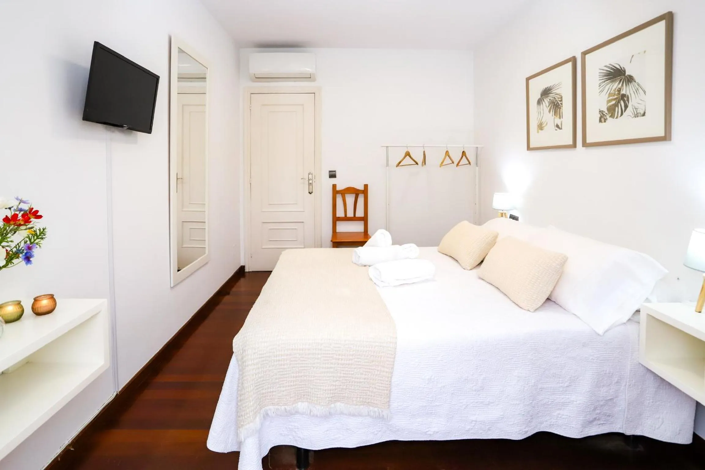 Bed in Pensión As Burgas