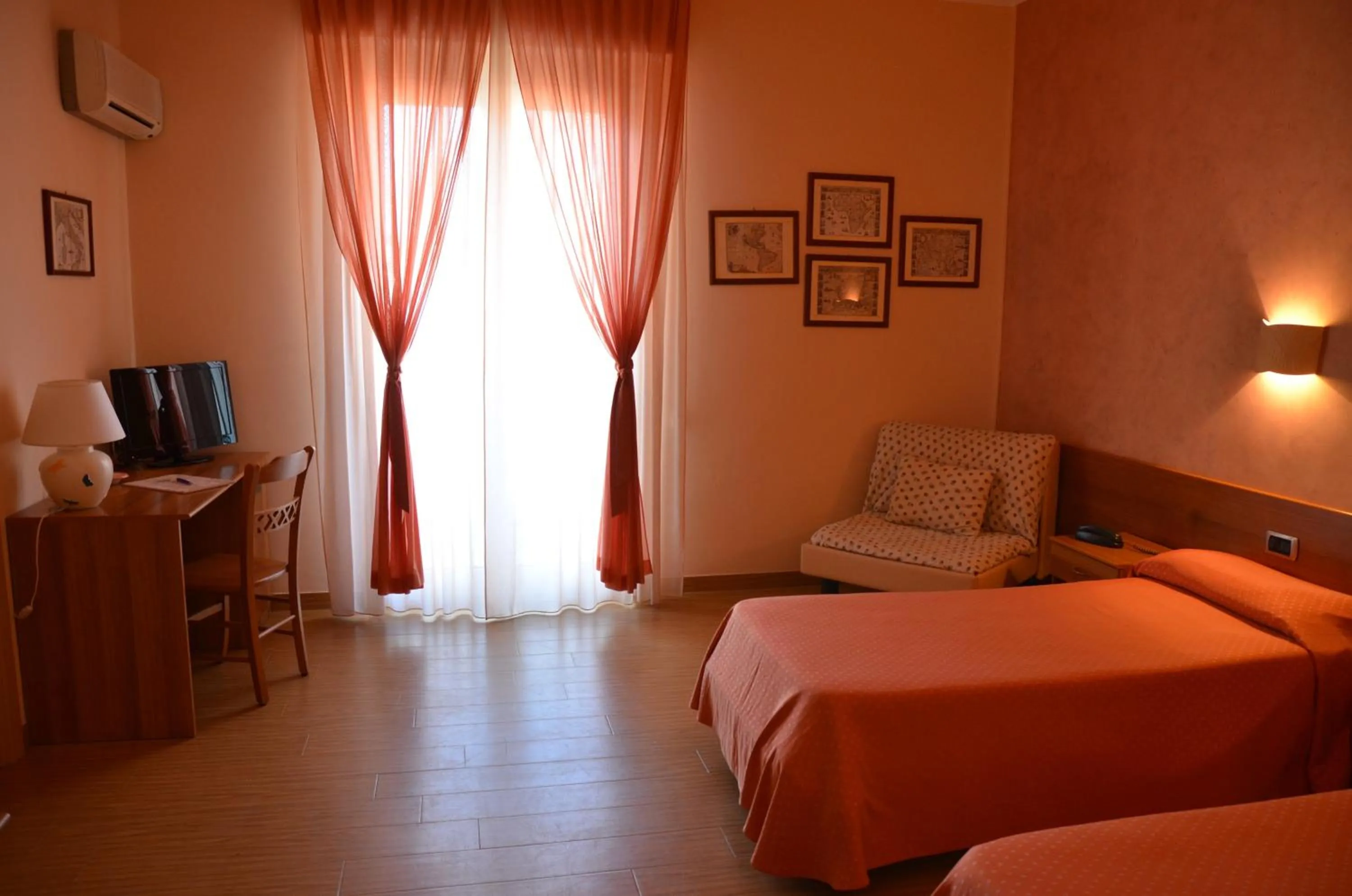 Bedroom, Bed in Hotel Diamante