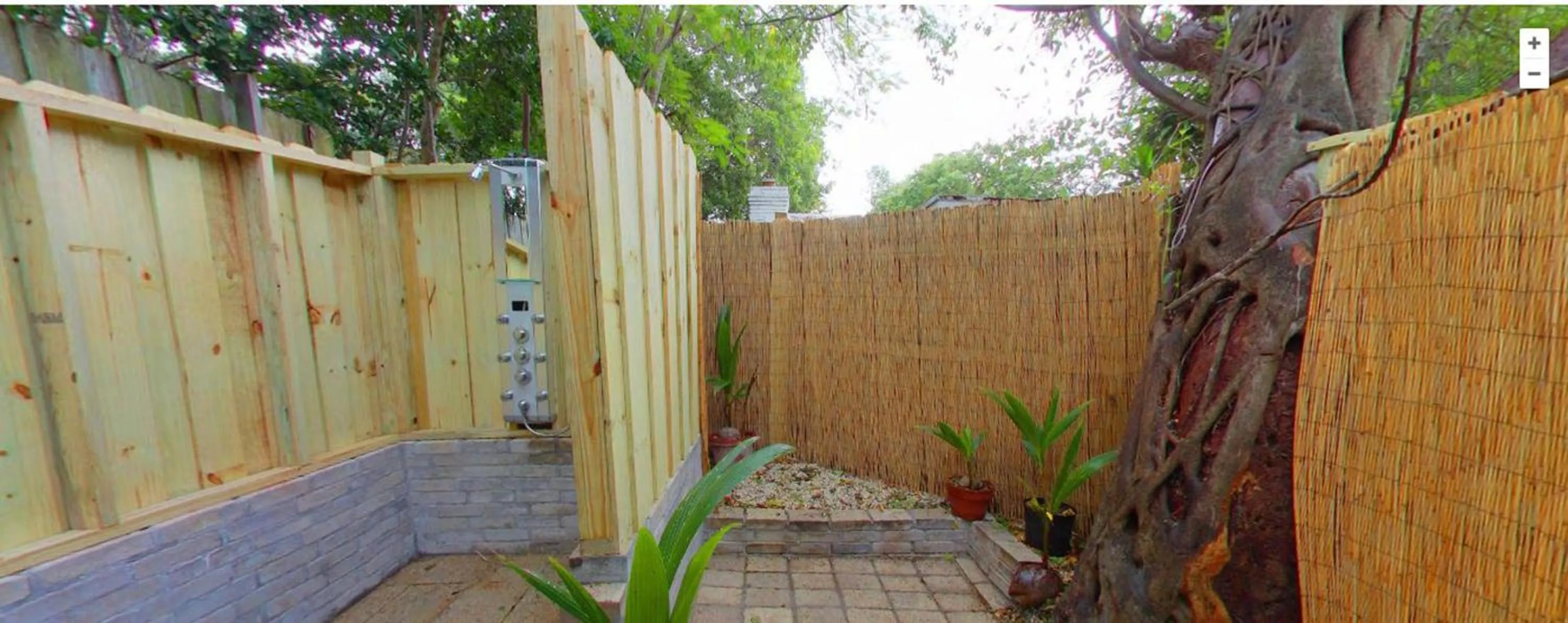 Bathroom in Key Largo Cottages