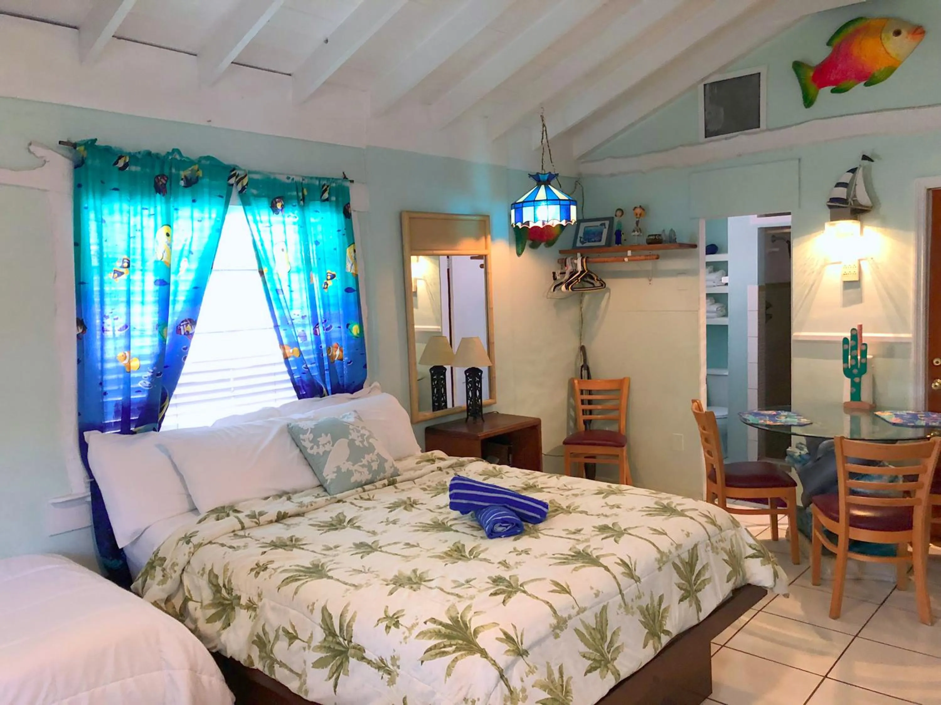 Bed in Key Largo Cottages