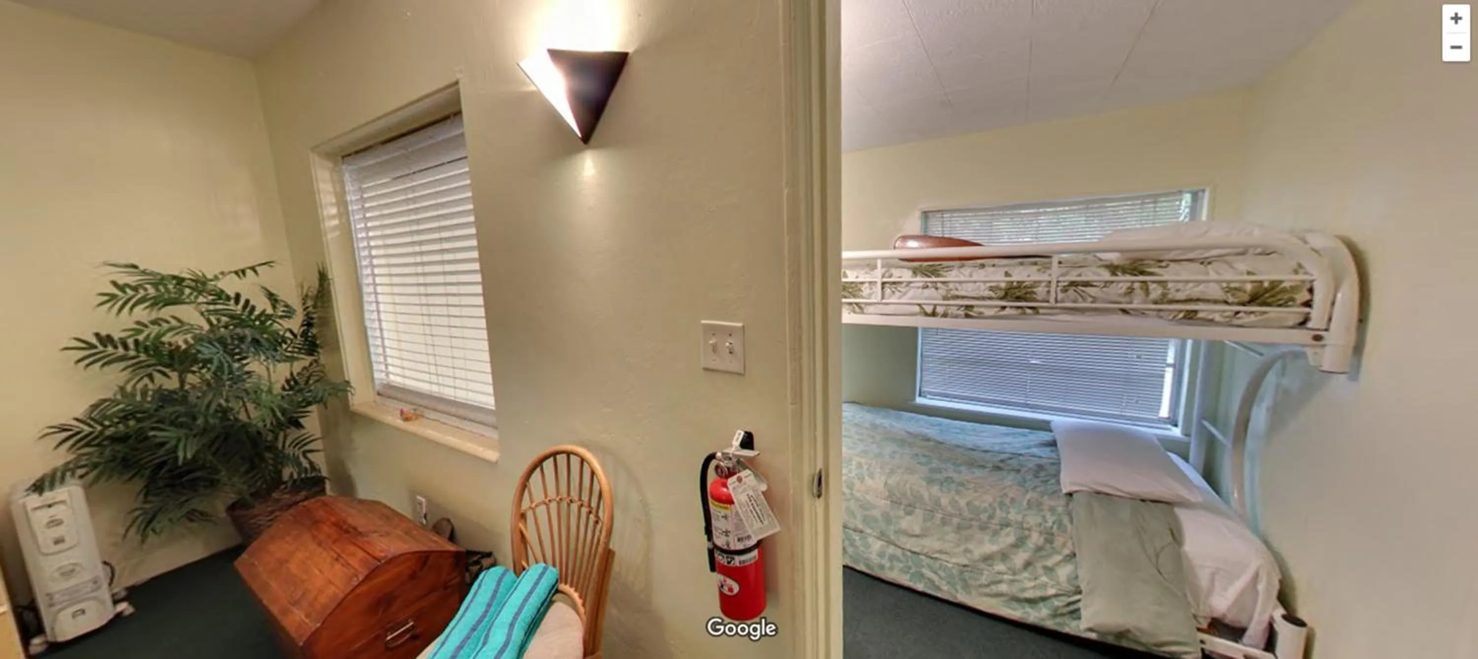 Bedroom, Bed in Key Largo Cottages