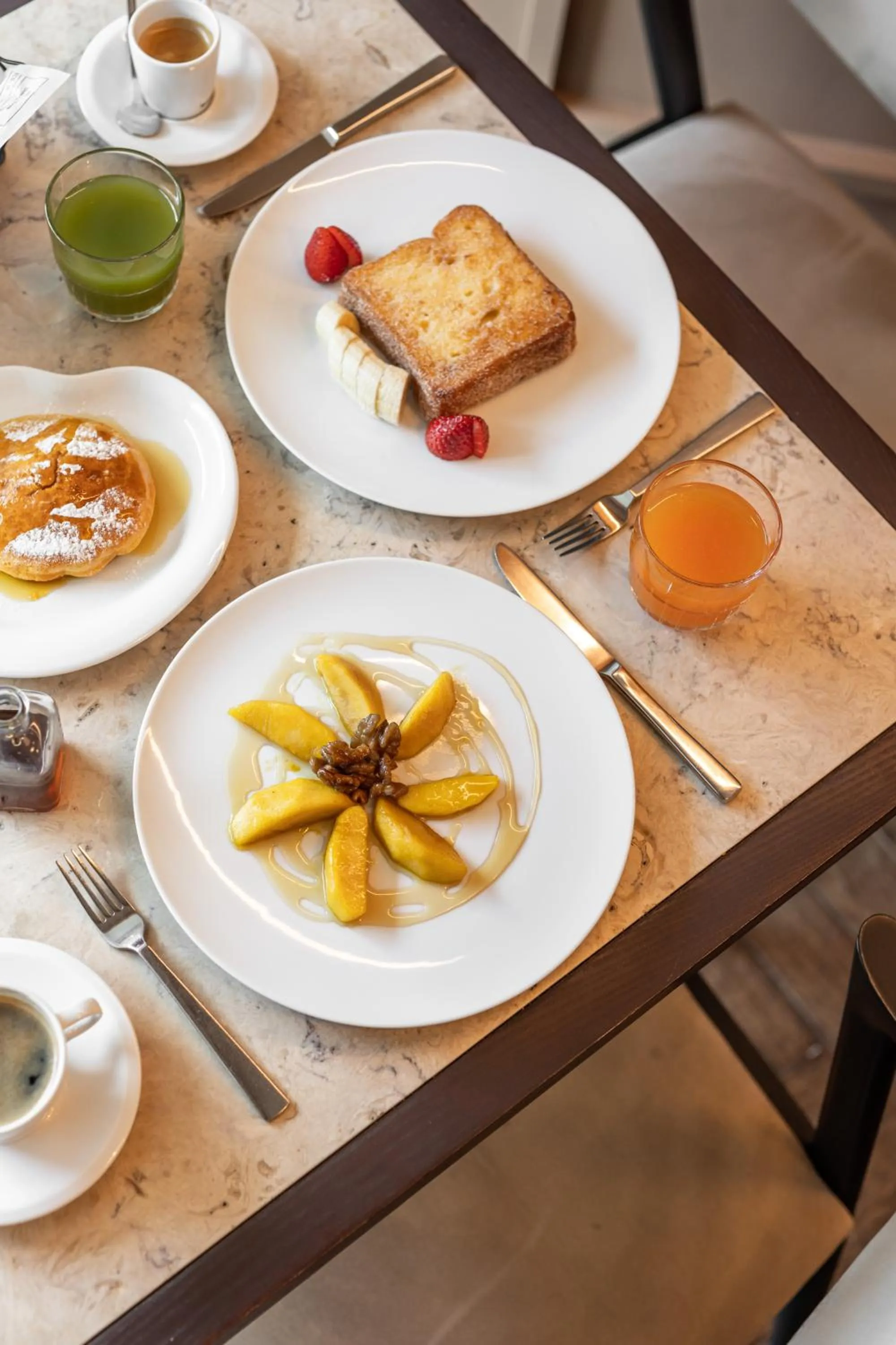 Food and drinks in Corpo Santo Lisbon Historical Hotel