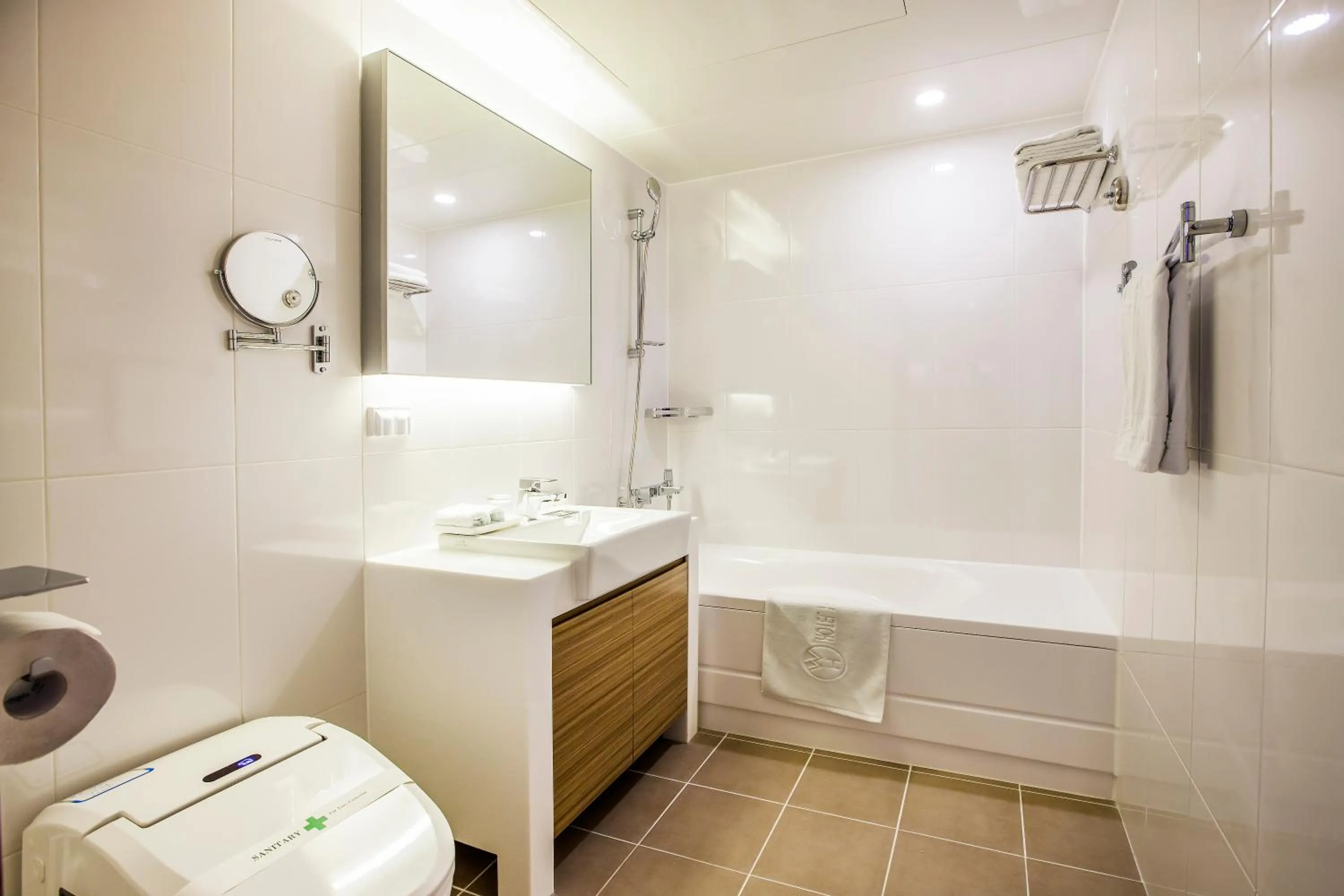 Decorative detail in Hamilton Hotel