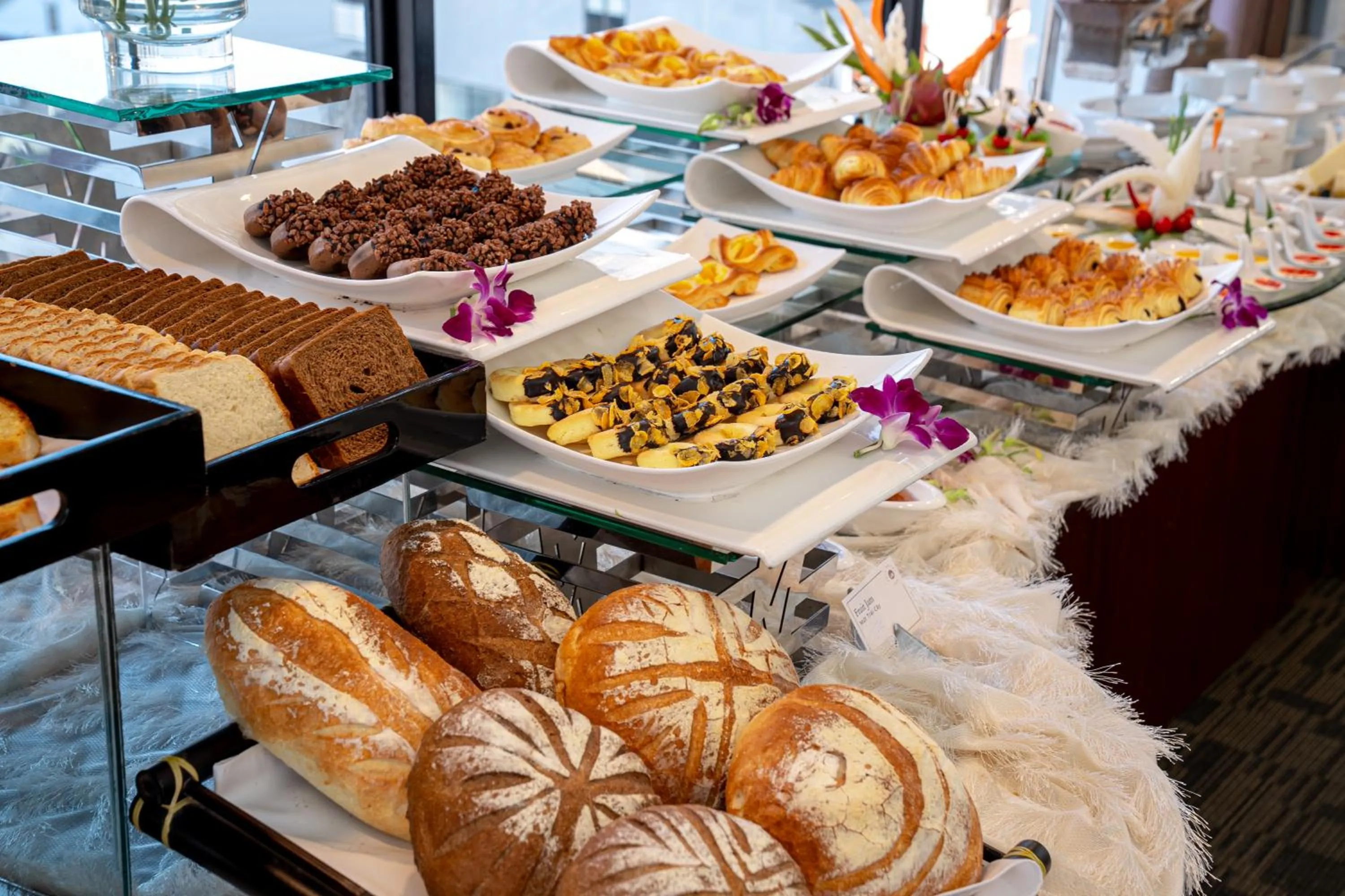 Food and drinks in Asia Hotel Hue