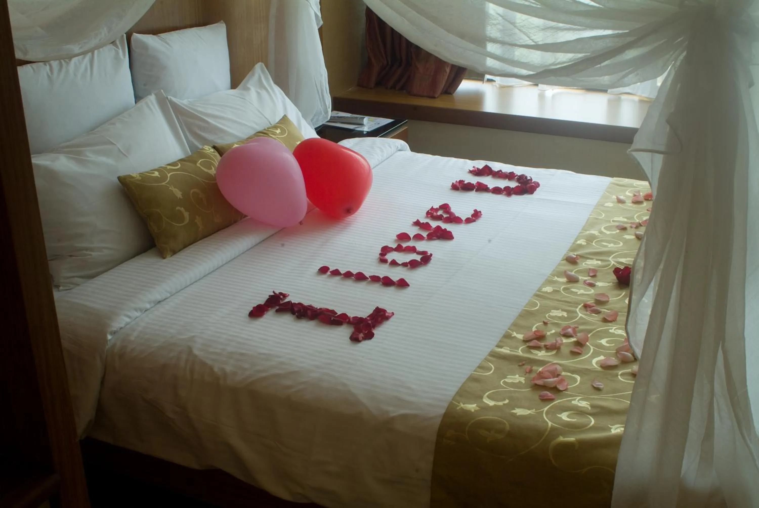 Bed in Siloso Beach Resort - Sentosa