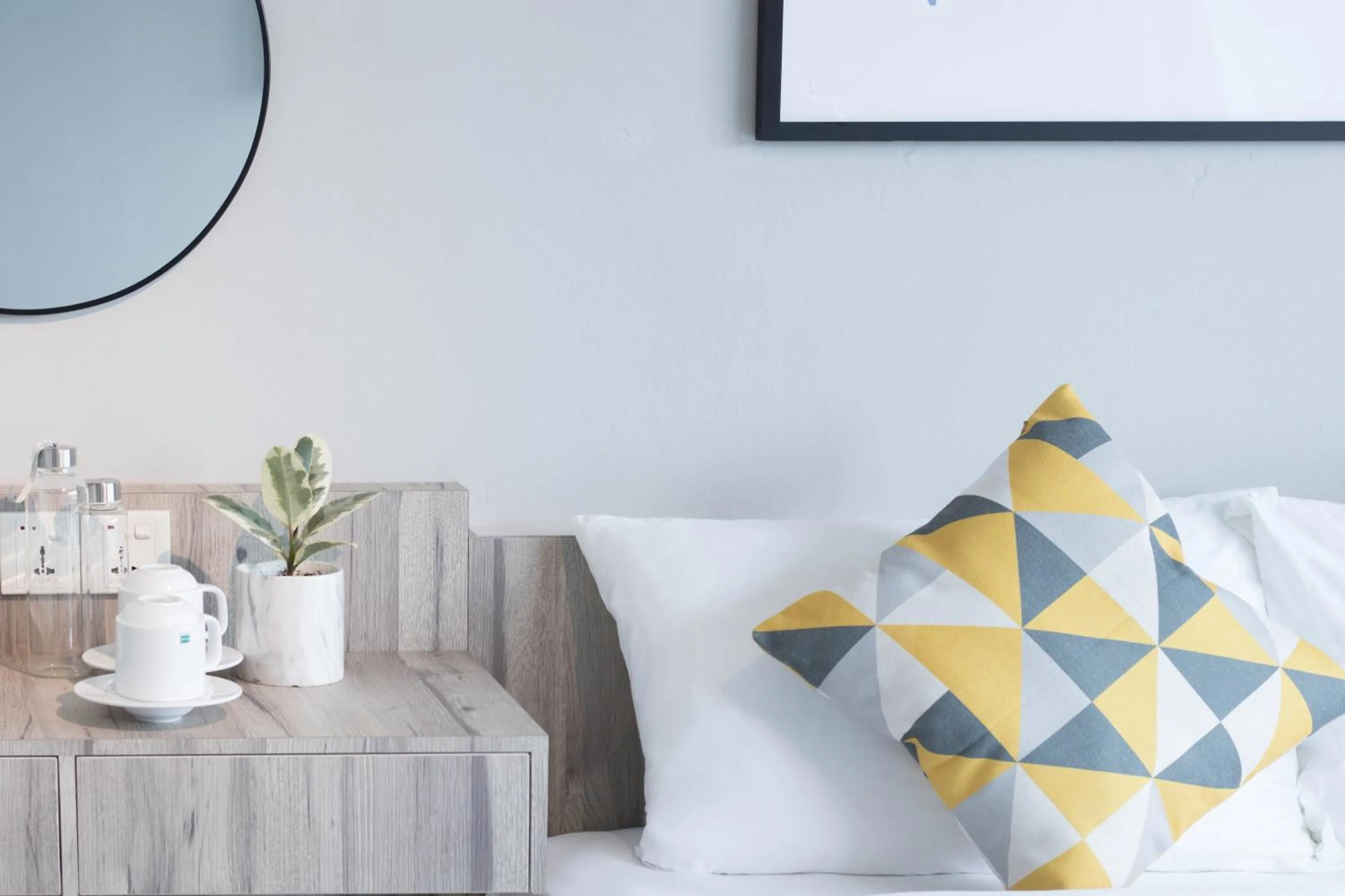 Bed in Harbour Ville Hotel