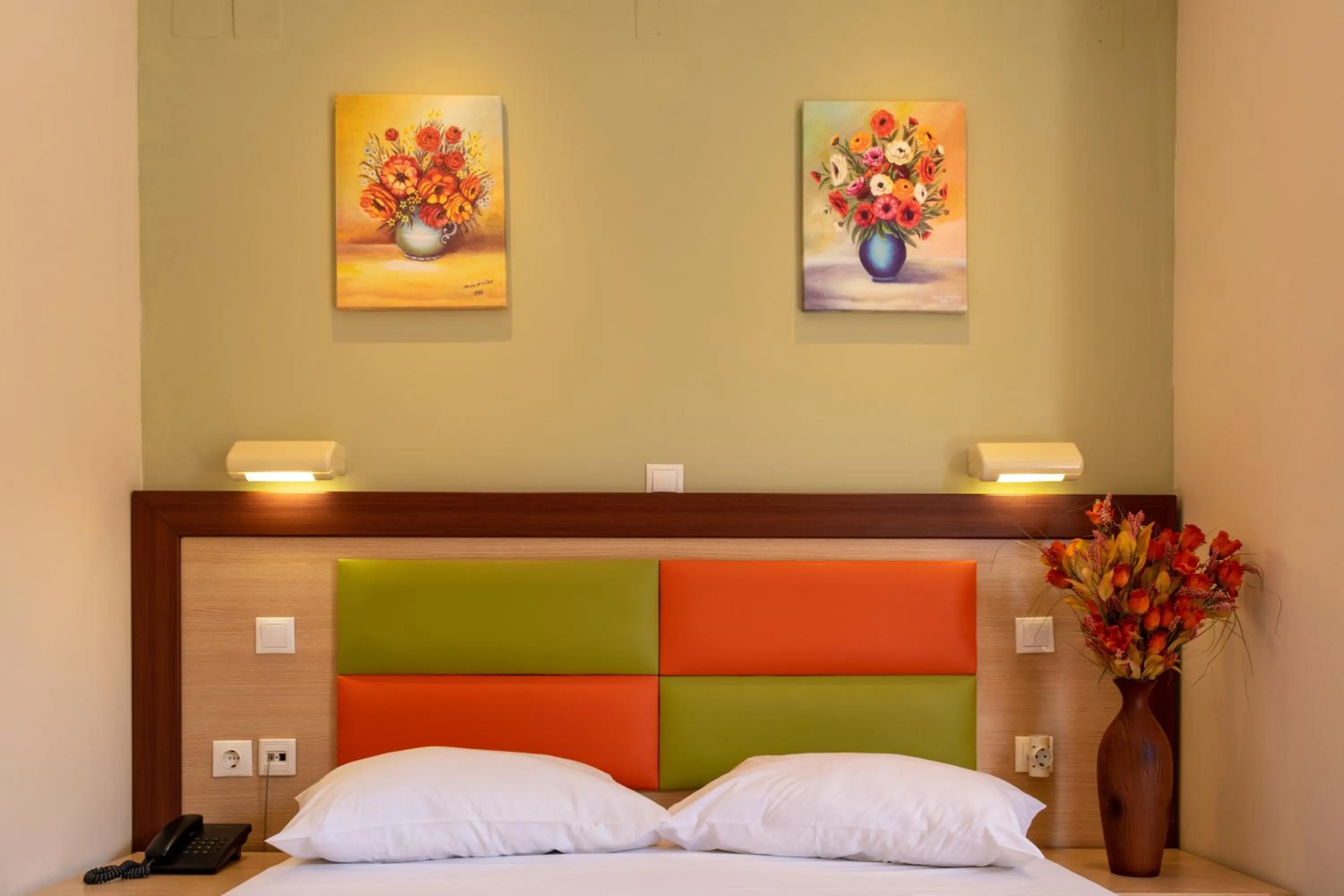 Bed in Maltezos Hotel