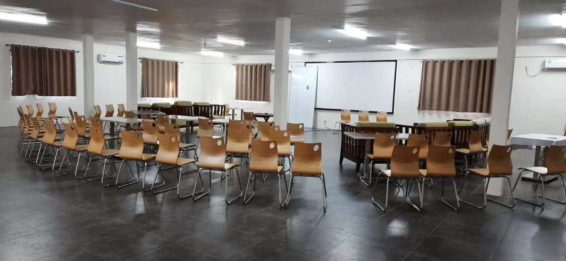 Meeting/conference room in Reethi Faru Resort
