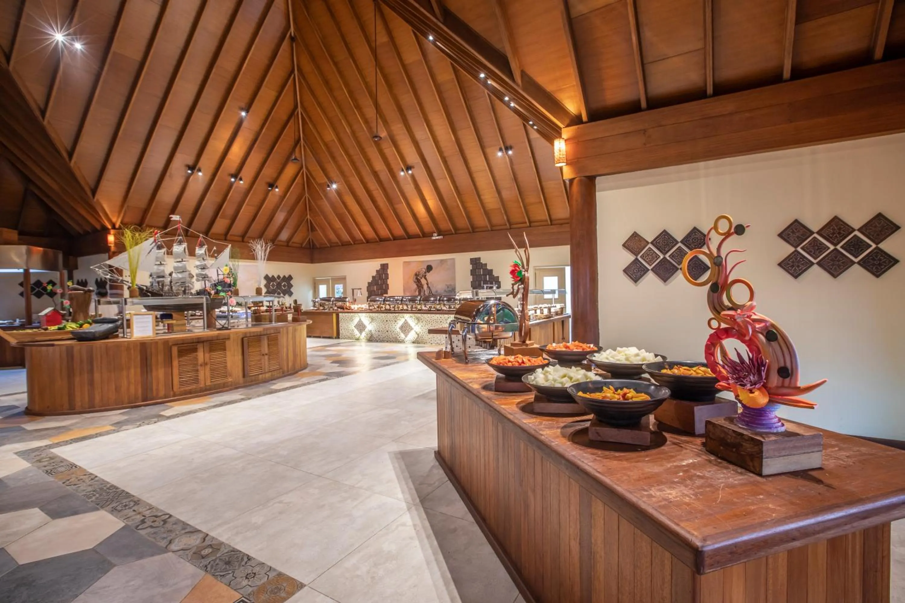 Food in Reethi Faru Resort