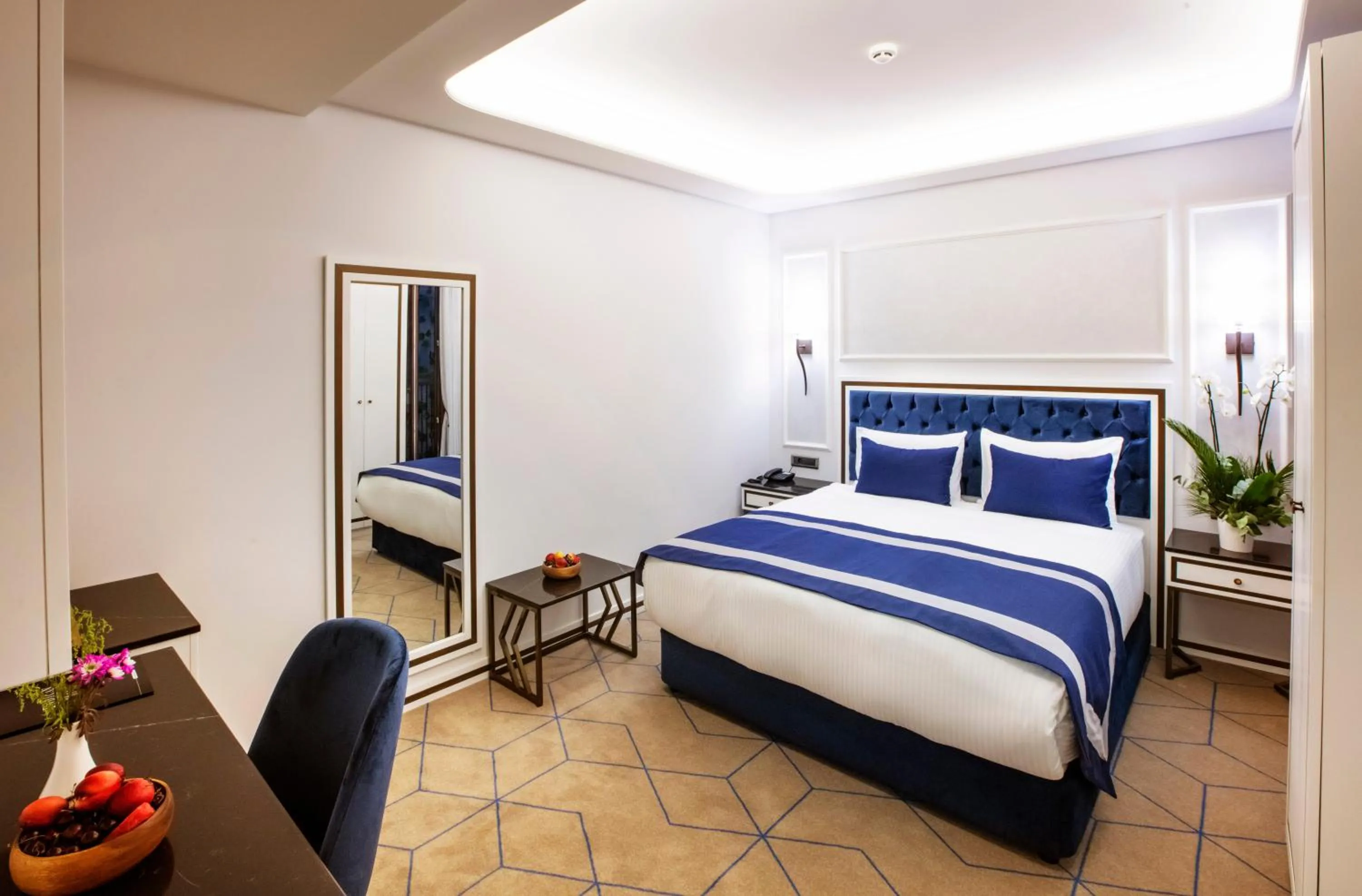 Bed in Endican Beyazit Hotel