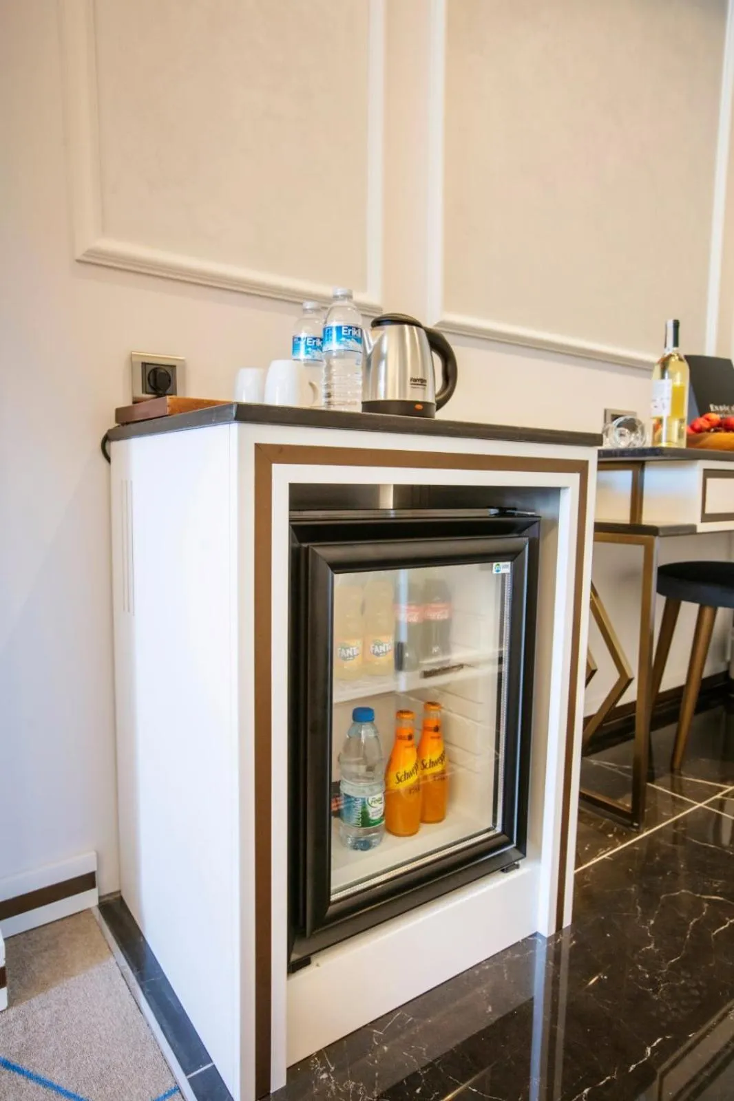 Coffee/tea facilities in Endican Beyazit Hotel