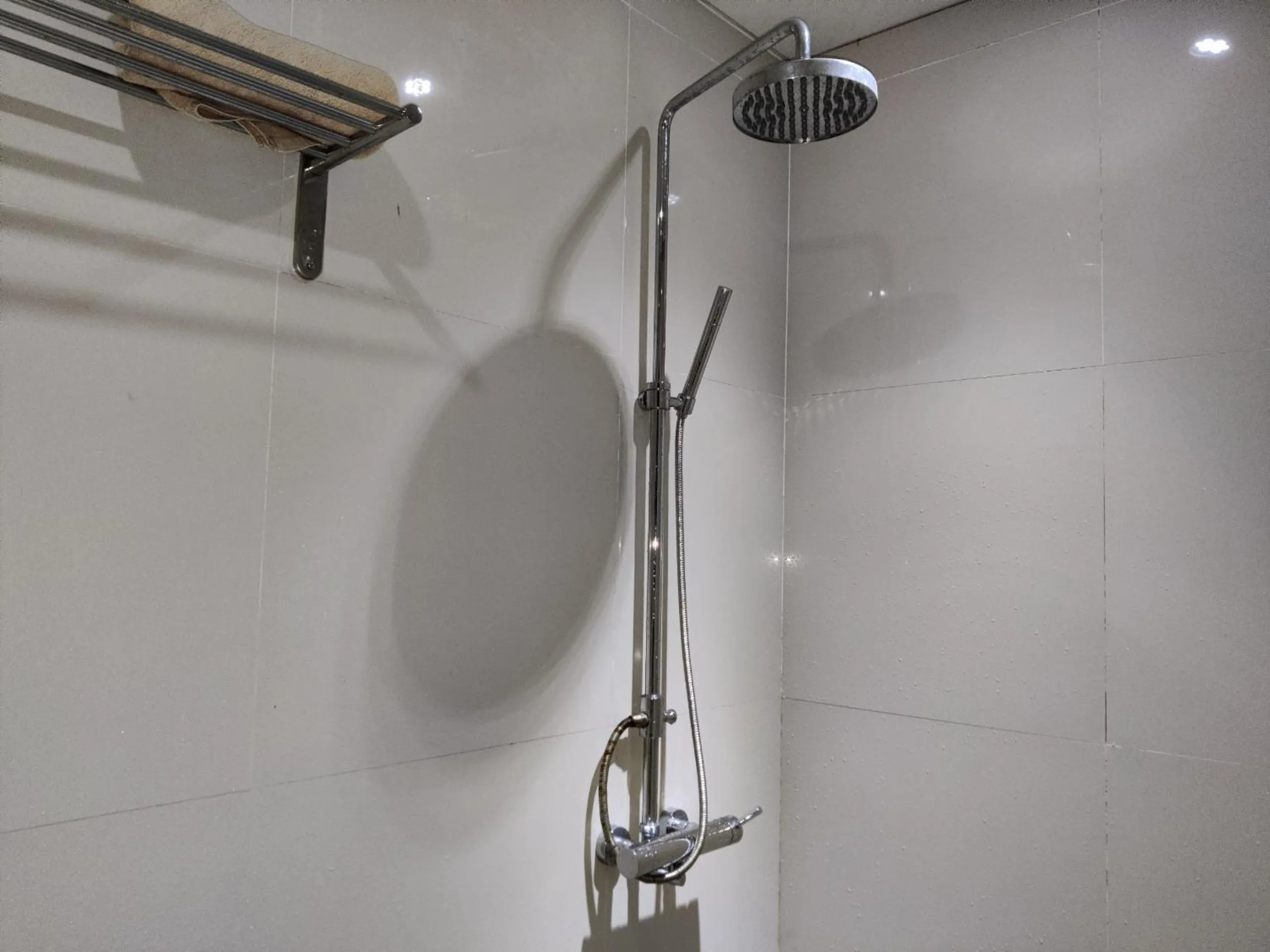 Shower in Banyan Villa Nha Trang